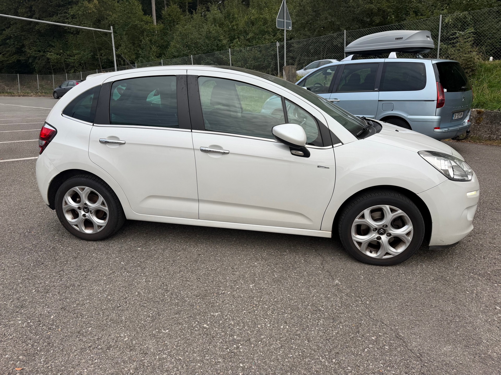 CITROEN C3 1.2i PureTech Exclusive-image-9