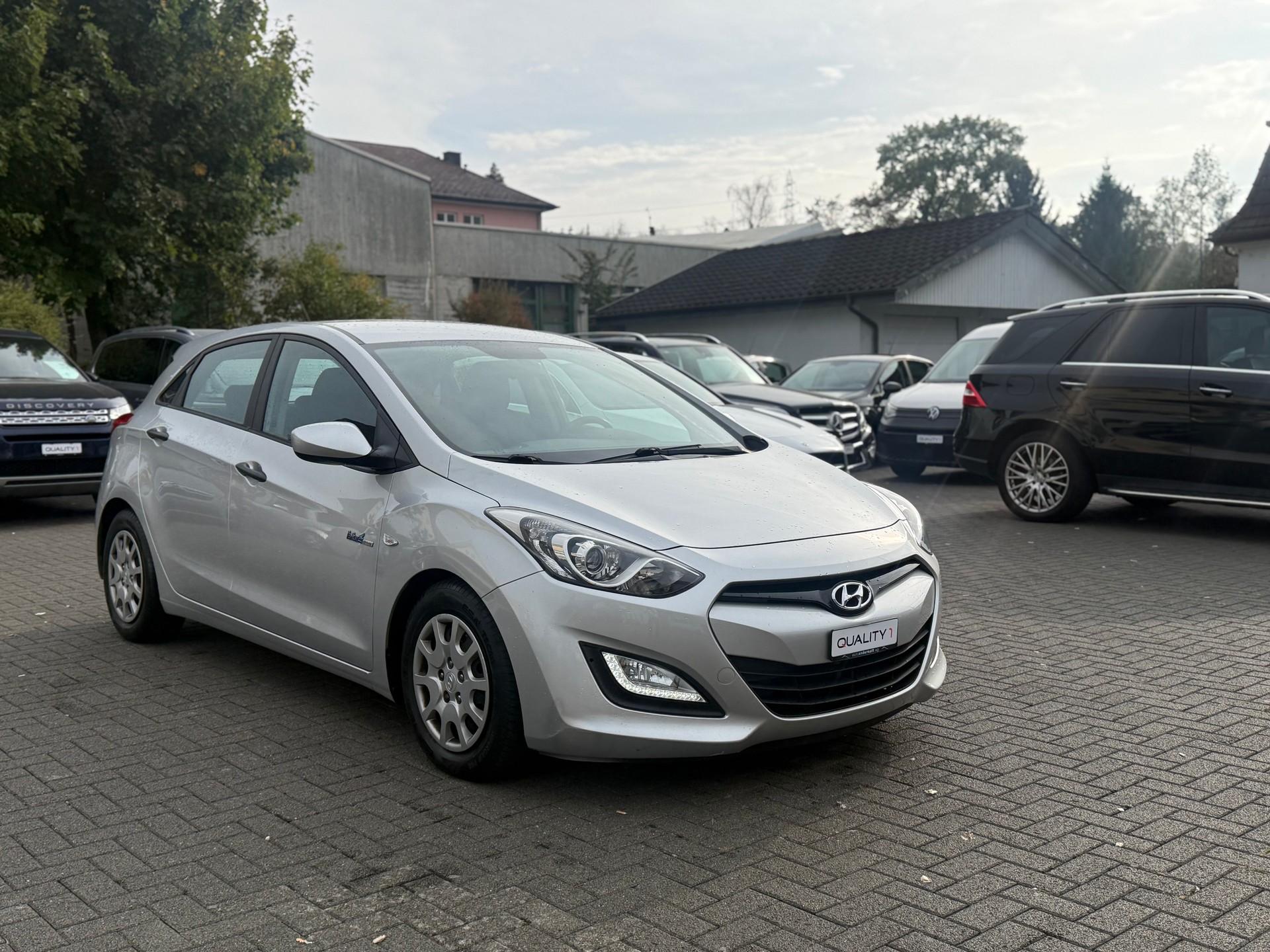 HYUNDAI i30 1.6 CRDi Premium-image-0