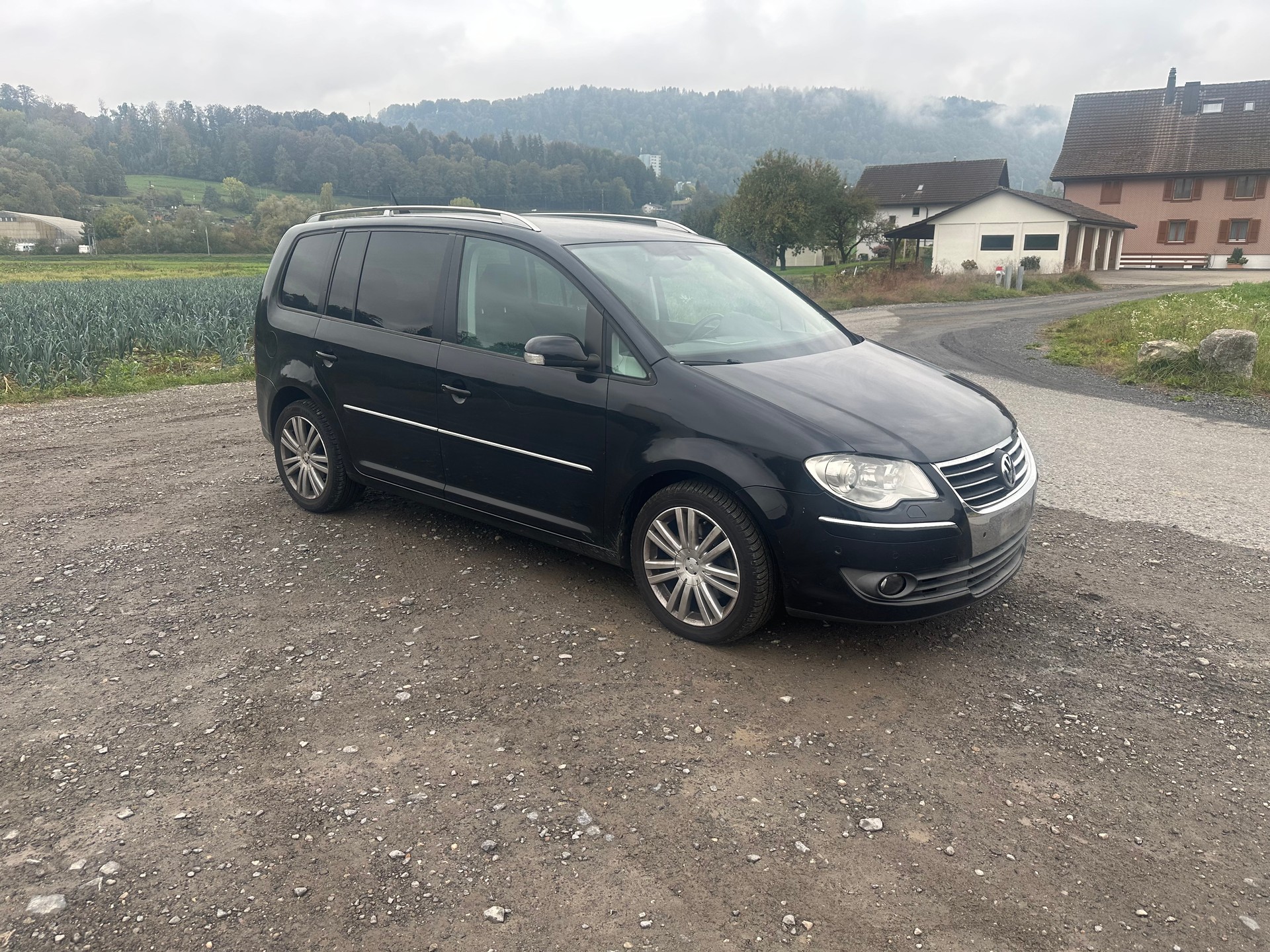 VW Touran 1.4 TSI Highline DSG-image-3