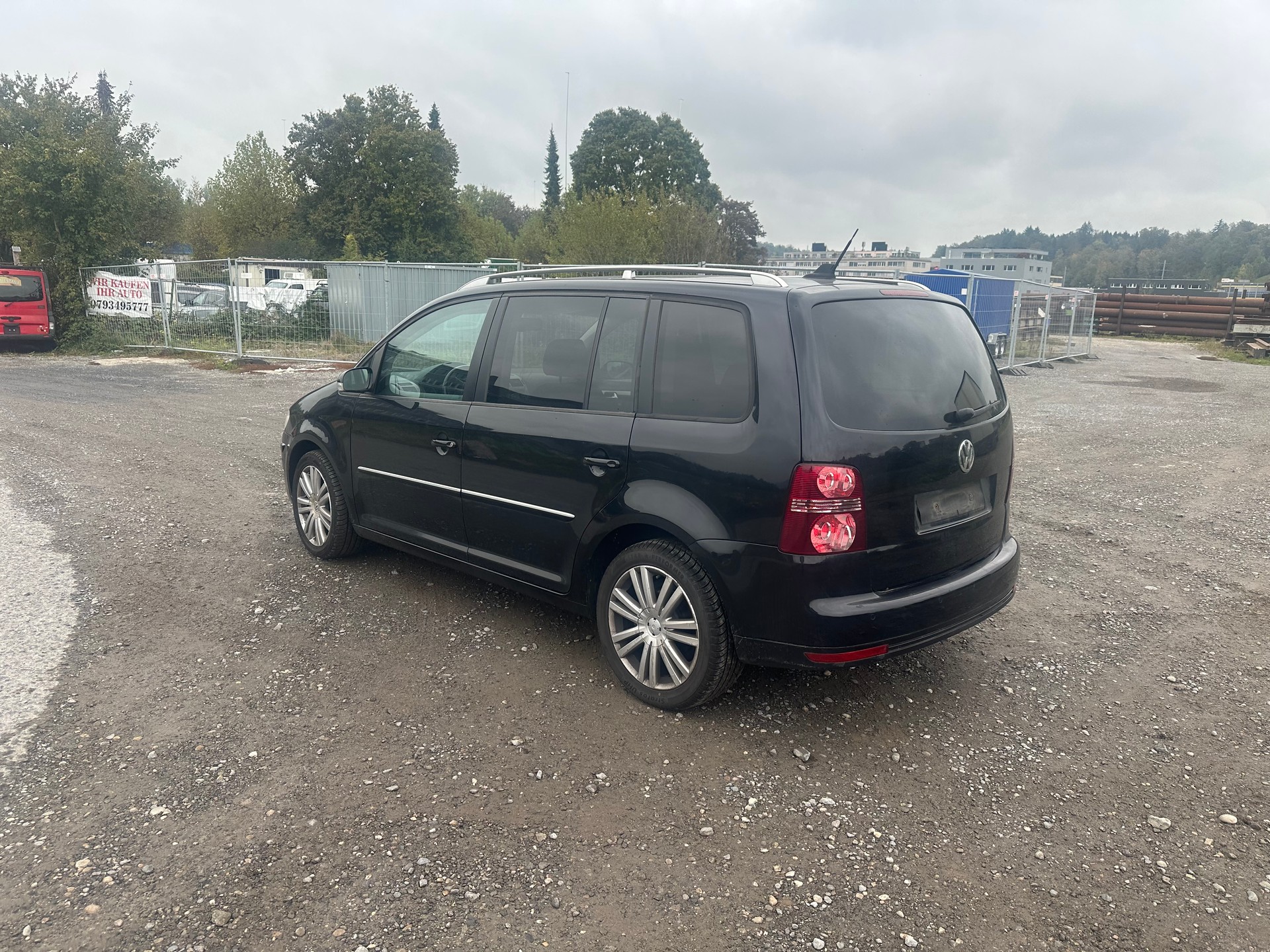 VW Touran 1.4 TSI Highline DSG-image-7