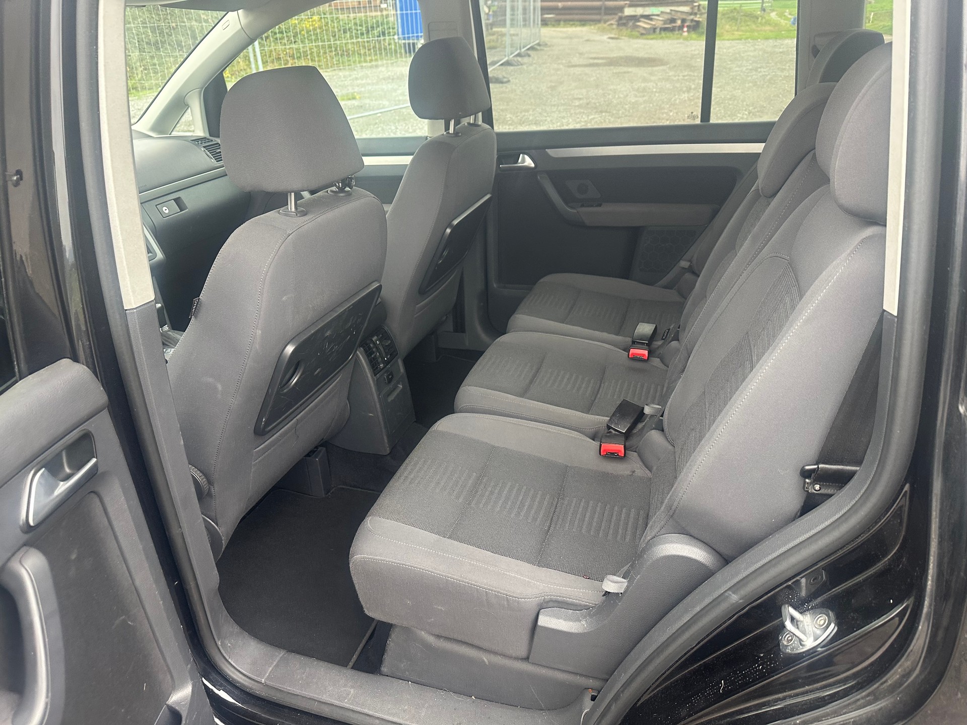 VW Touran 1.4 TSI Highline DSG-image-11