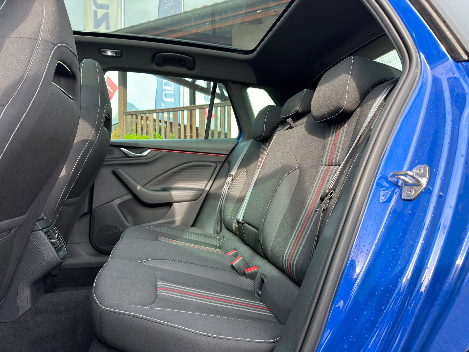 SKODA Kamiq 1.5 TSI Monte Carlo DSG-image-13