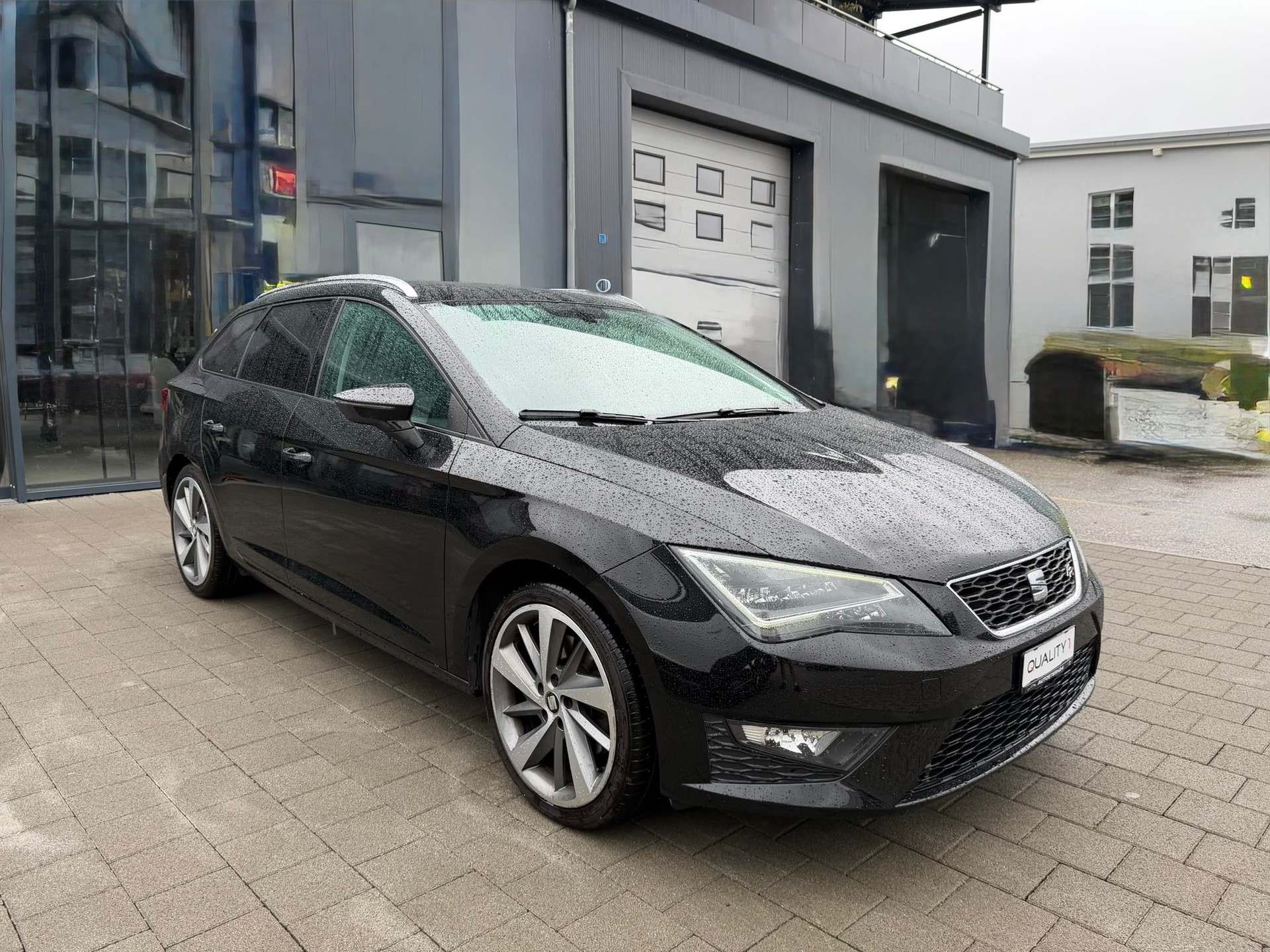 SEAT Leon 2.0 TDI FR Line DSG-image-0