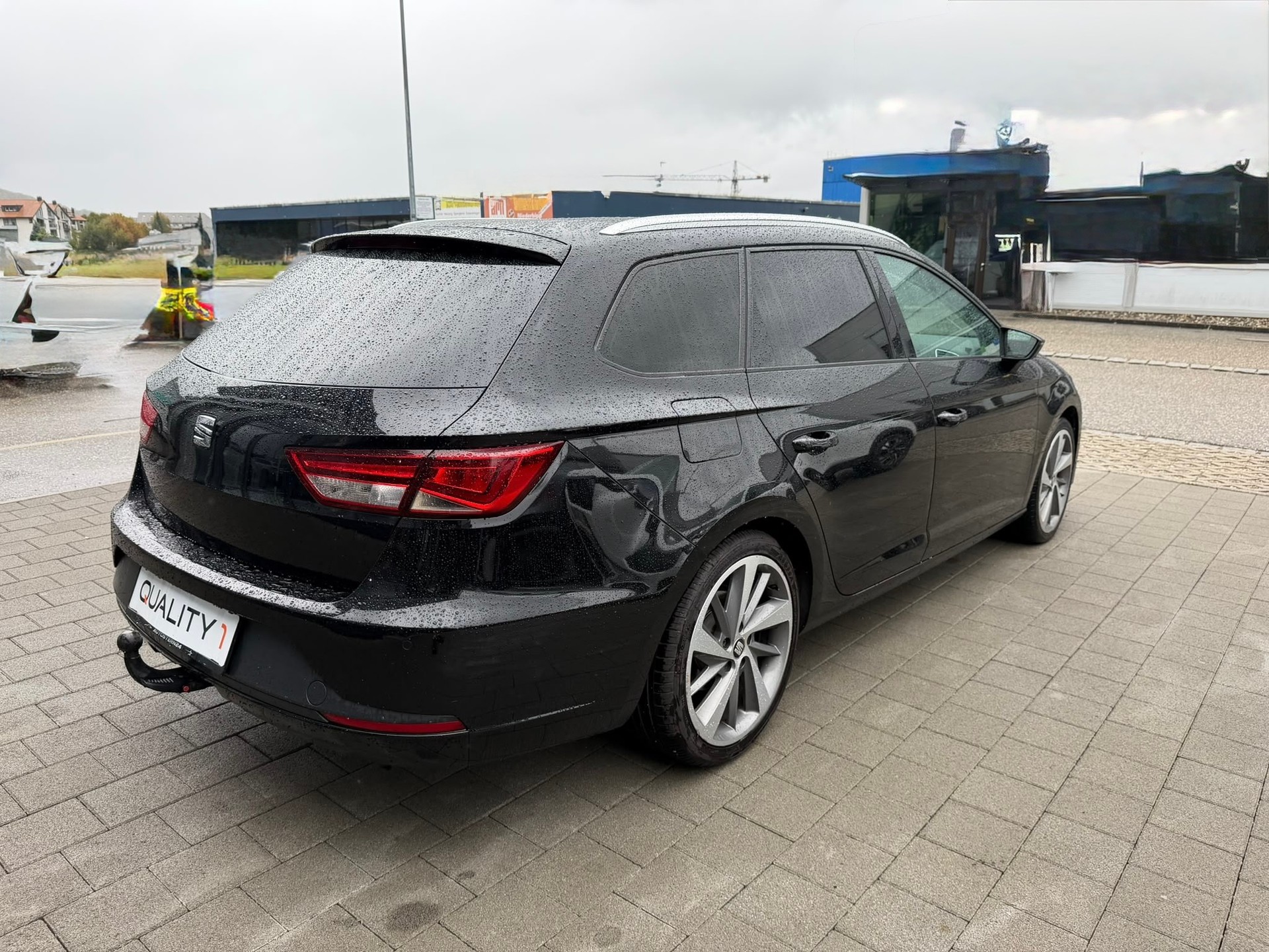 SEAT Leon 2.0 TDI FR Line DSG-image-5