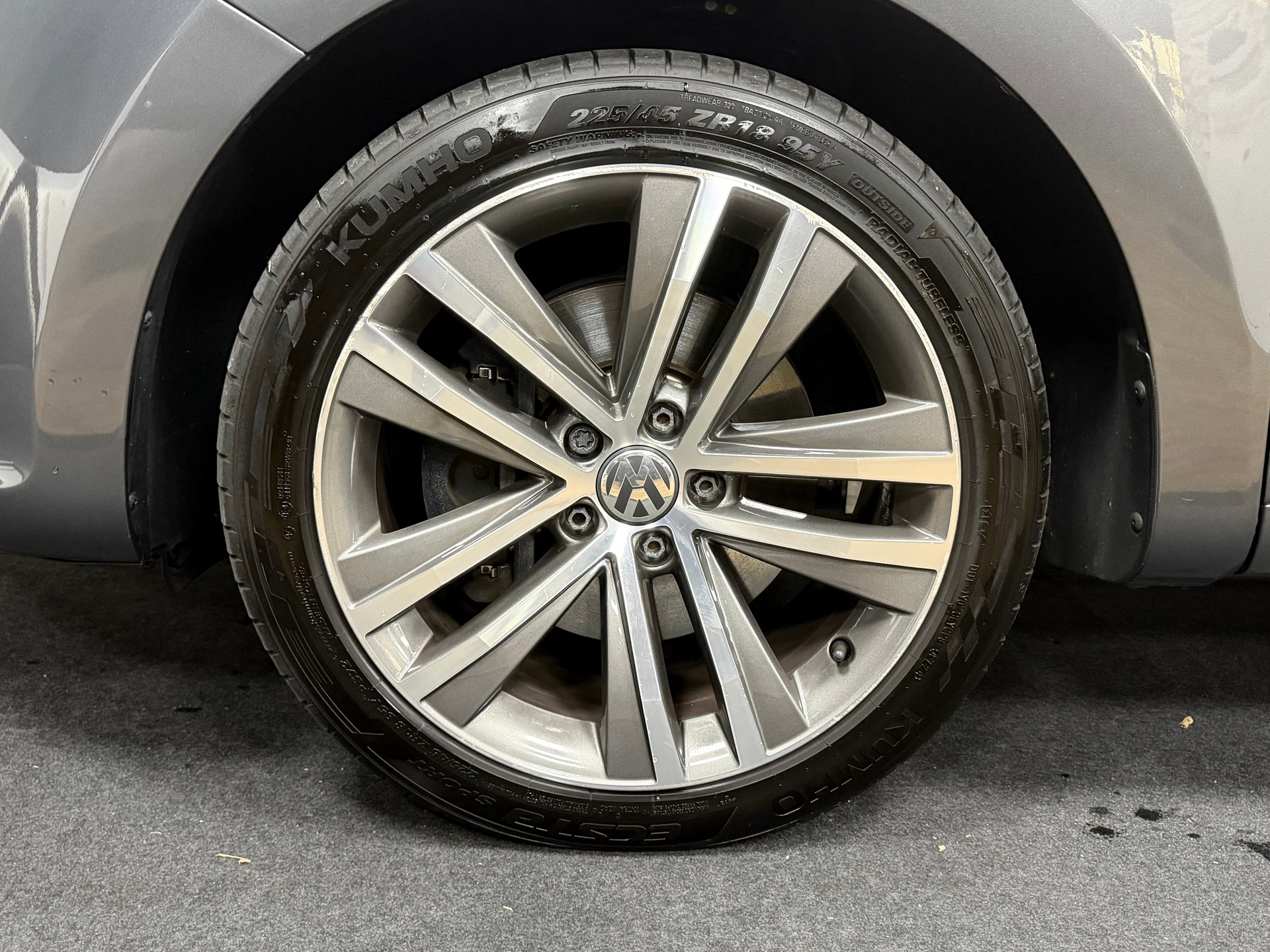 VW Sharan 2.0 TDI BMT Allstar 4Motion DSG-image-30
