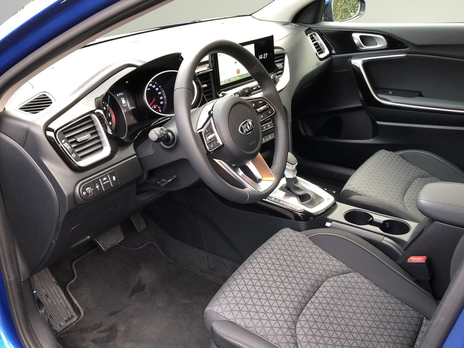 KIA Ceed 1.5 T-GDi MHEV Power DCT-image-7