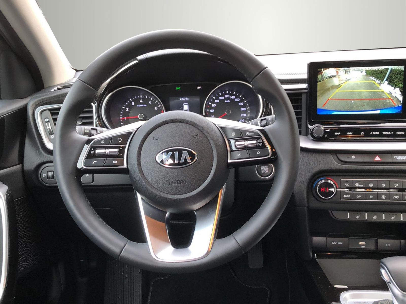 KIA Ceed 1.5 T-GDi MHEV Power DCT-image-8