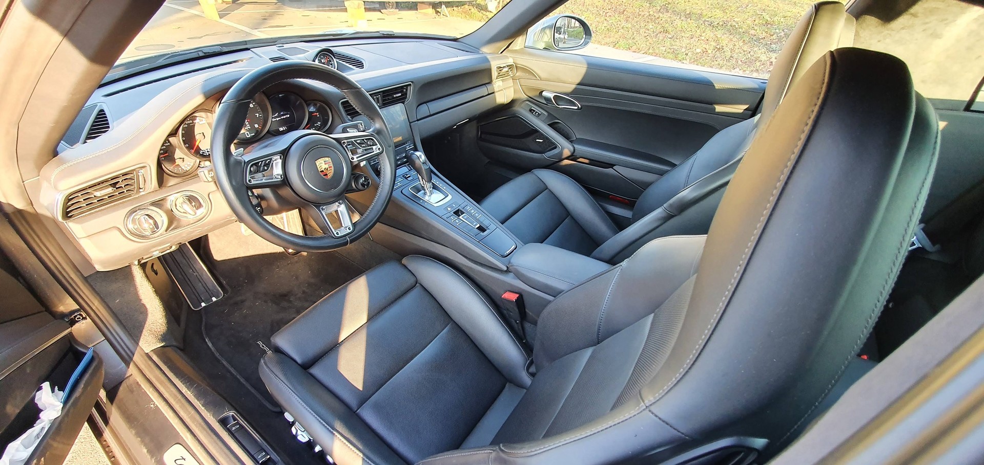 PORSCHE 911 Targa 4 GTS PDK-image-6