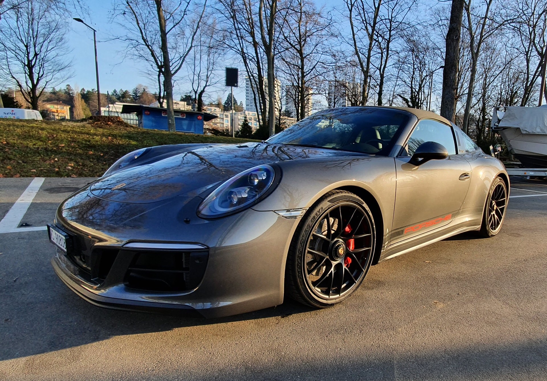 PORSCHE 911 Targa 4 GTS PDK-image-1