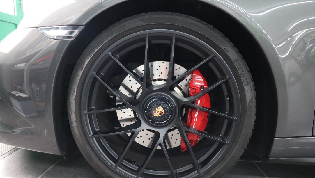 PORSCHE 911 Targa 4 GTS PDK-image-5