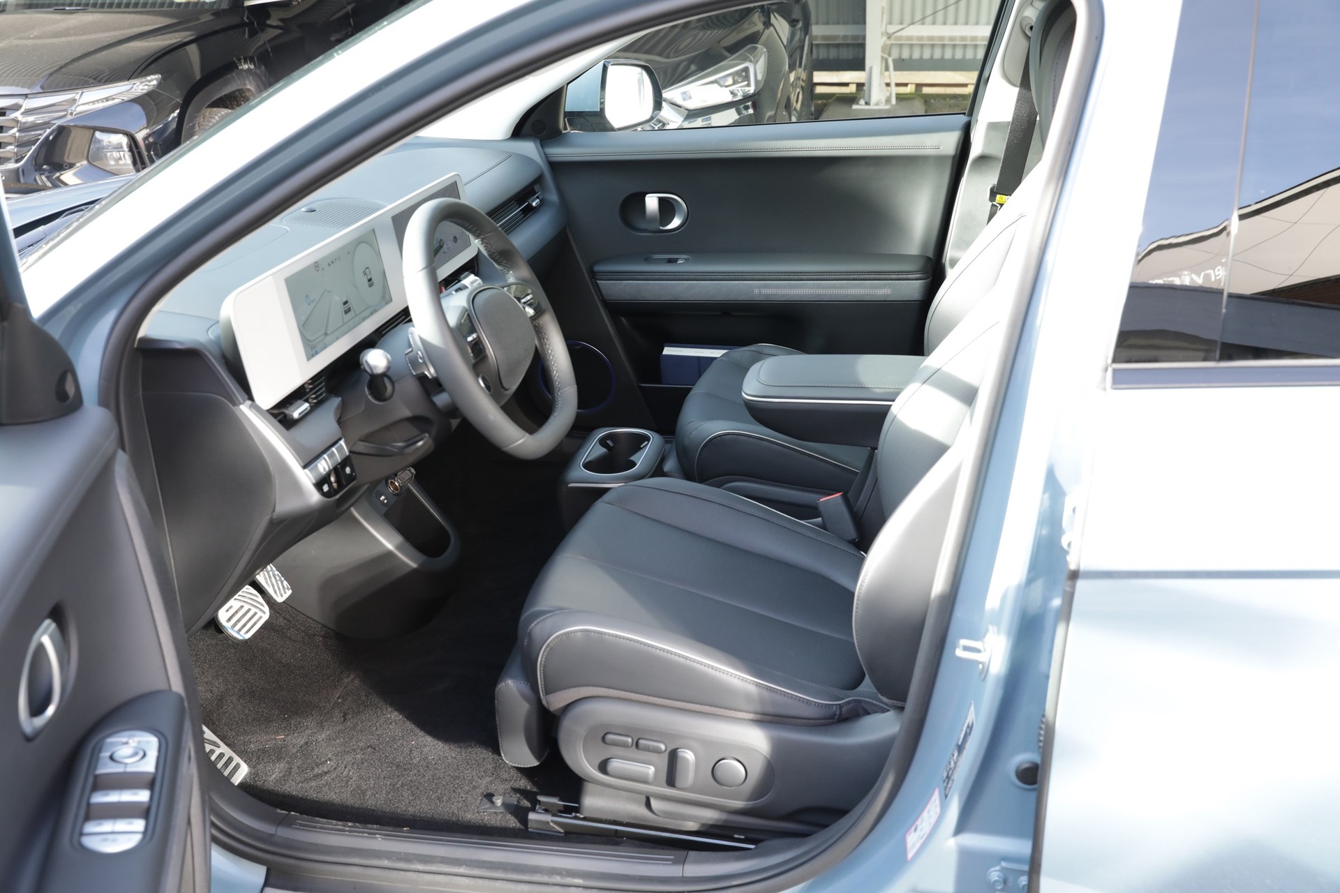 HYUNDAI Ioniq 5 77kWh Vertex 4WD-image-5