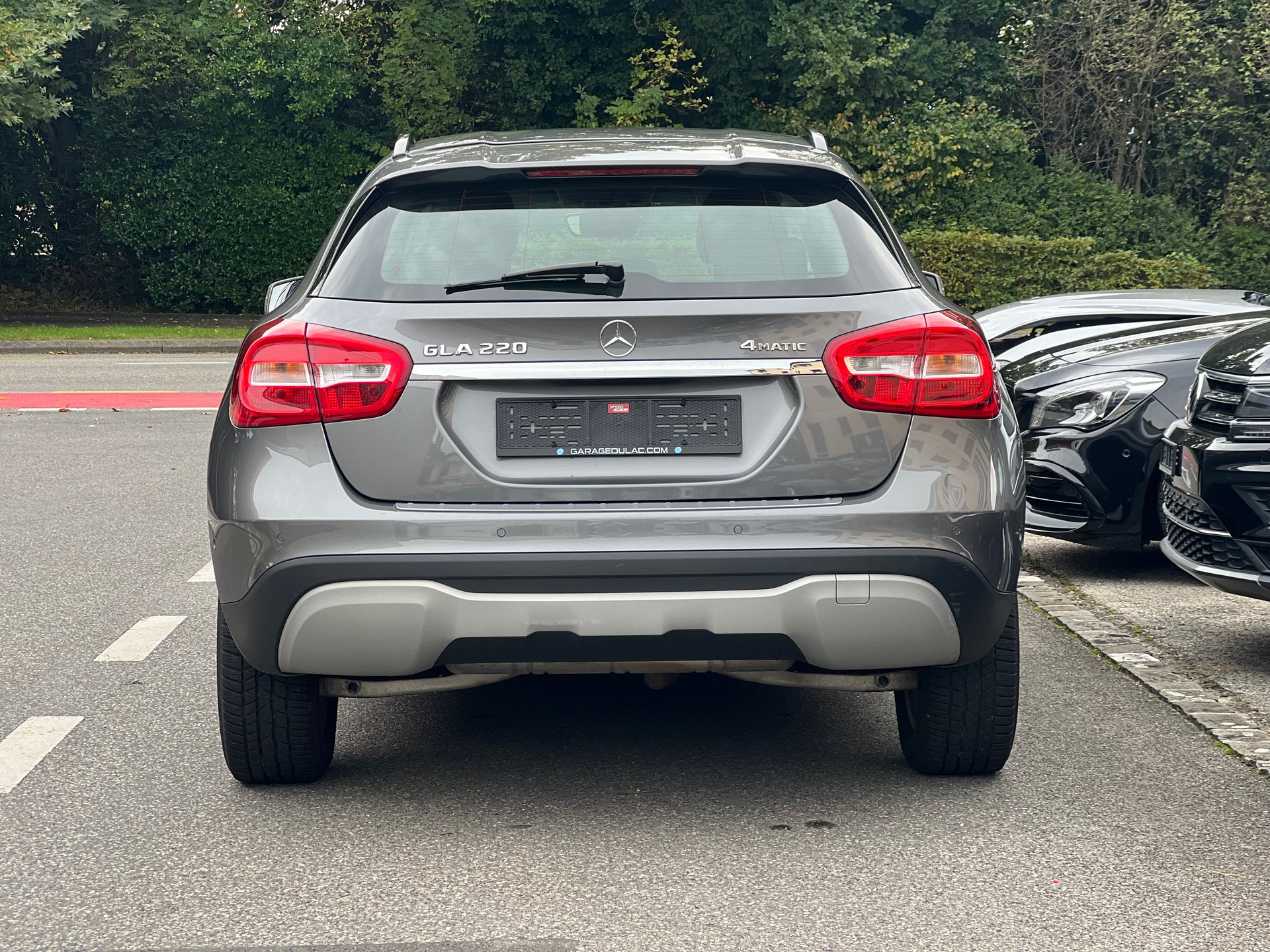 MERCEDES-BENZ GLA 220 Style 4Matic 7G-DCT-image-5
