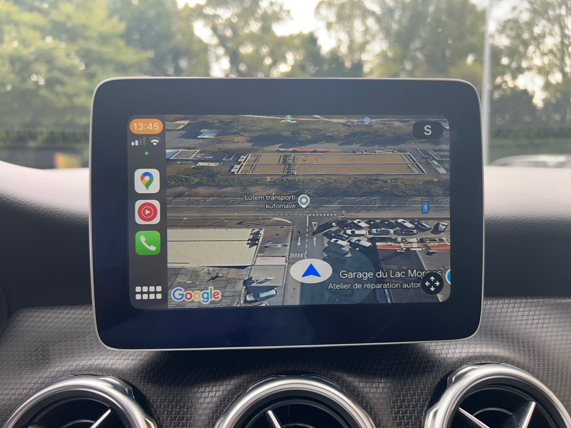 MERCEDES-BENZ GLA 220 Style 4Matic 7G-DCT-image-15