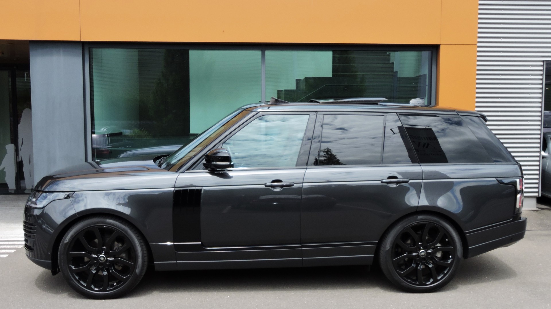 LAND ROVER RR 3.0SDV6 HSE-image-2