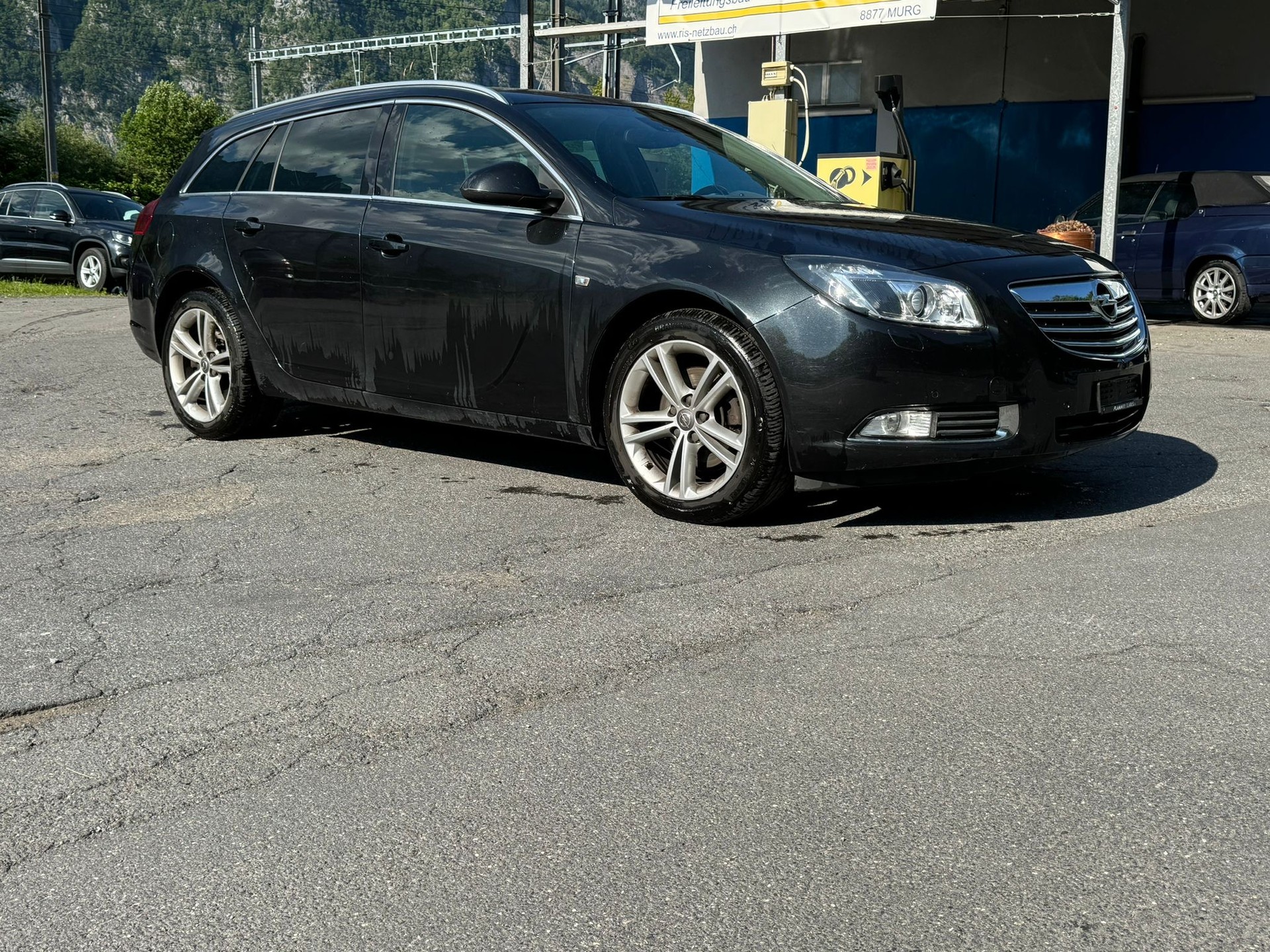 OPEL Insignia Sports Tourer 2.0 CDTI Cosmo 4WD-image-4