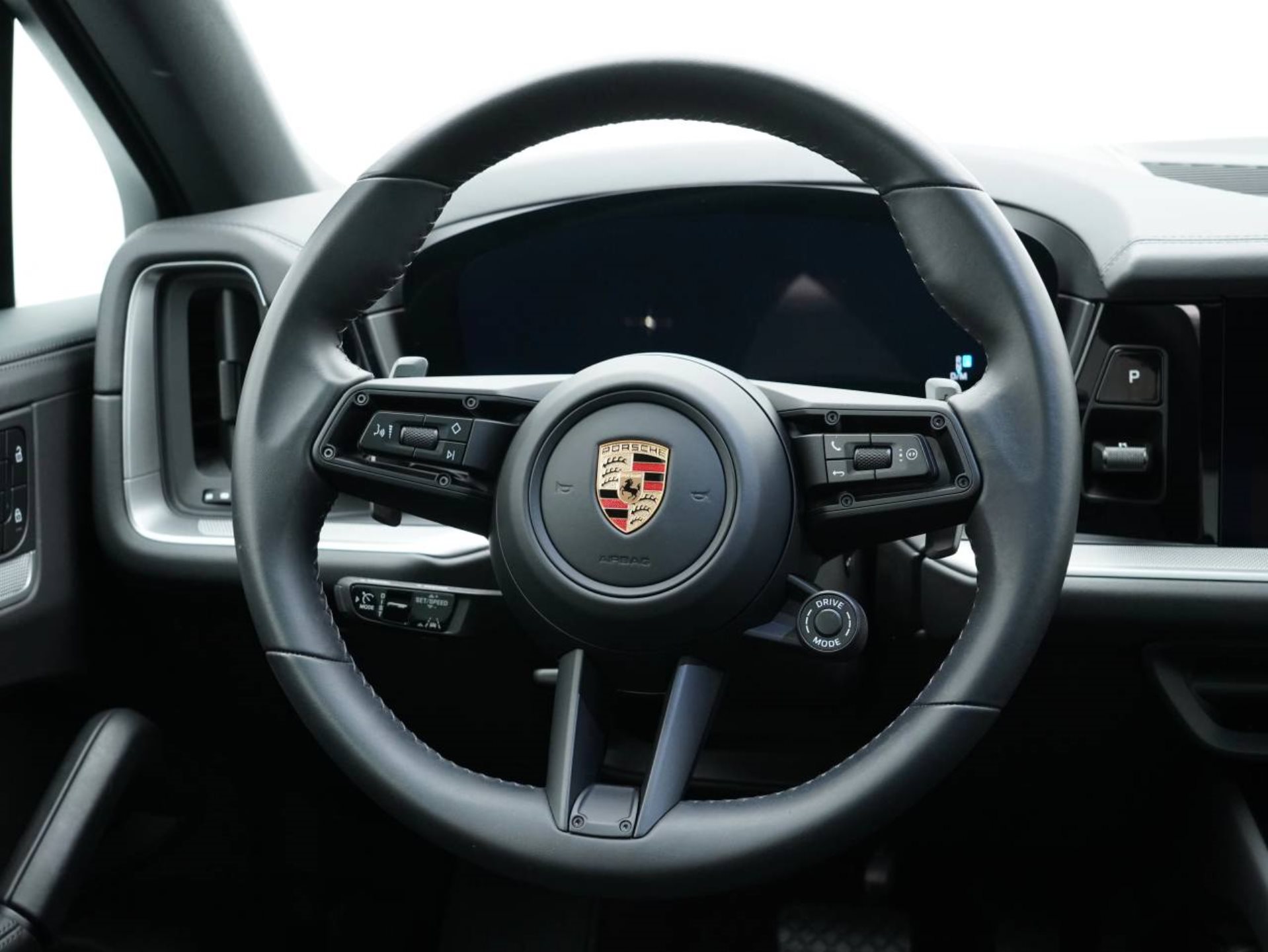 PORSCHE Cayenne E-Hybrid Coupé-image-15