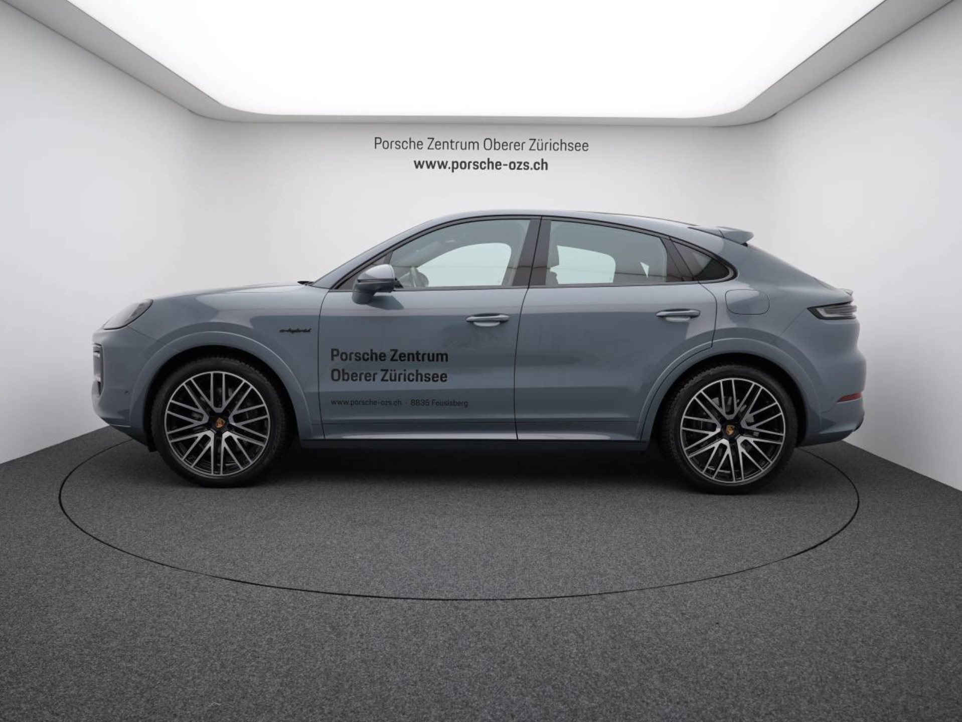 PORSCHE Cayenne E-Hybrid Coupé-image-1