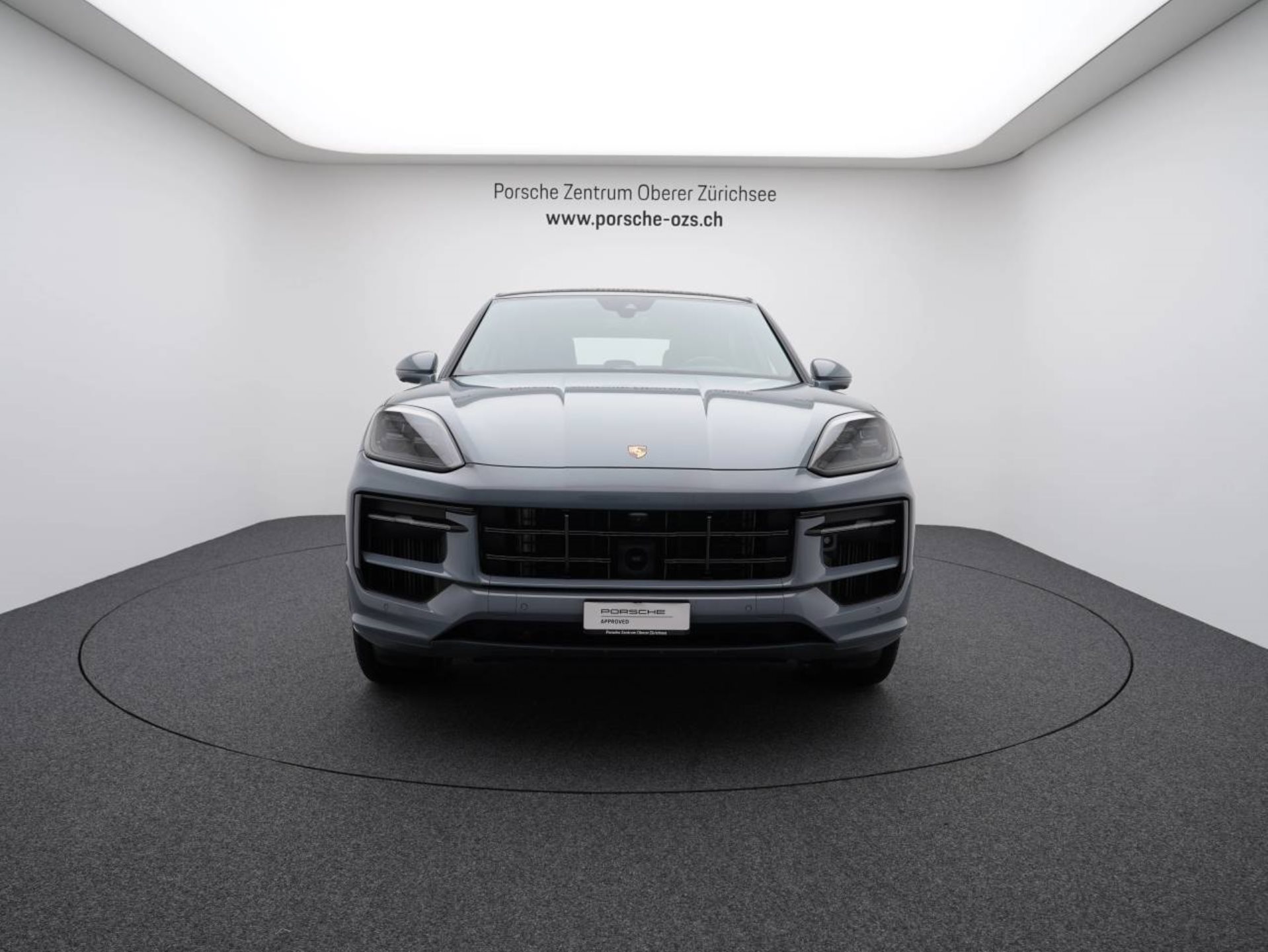 PORSCHE Cayenne E-Hybrid Coupé-image-9
