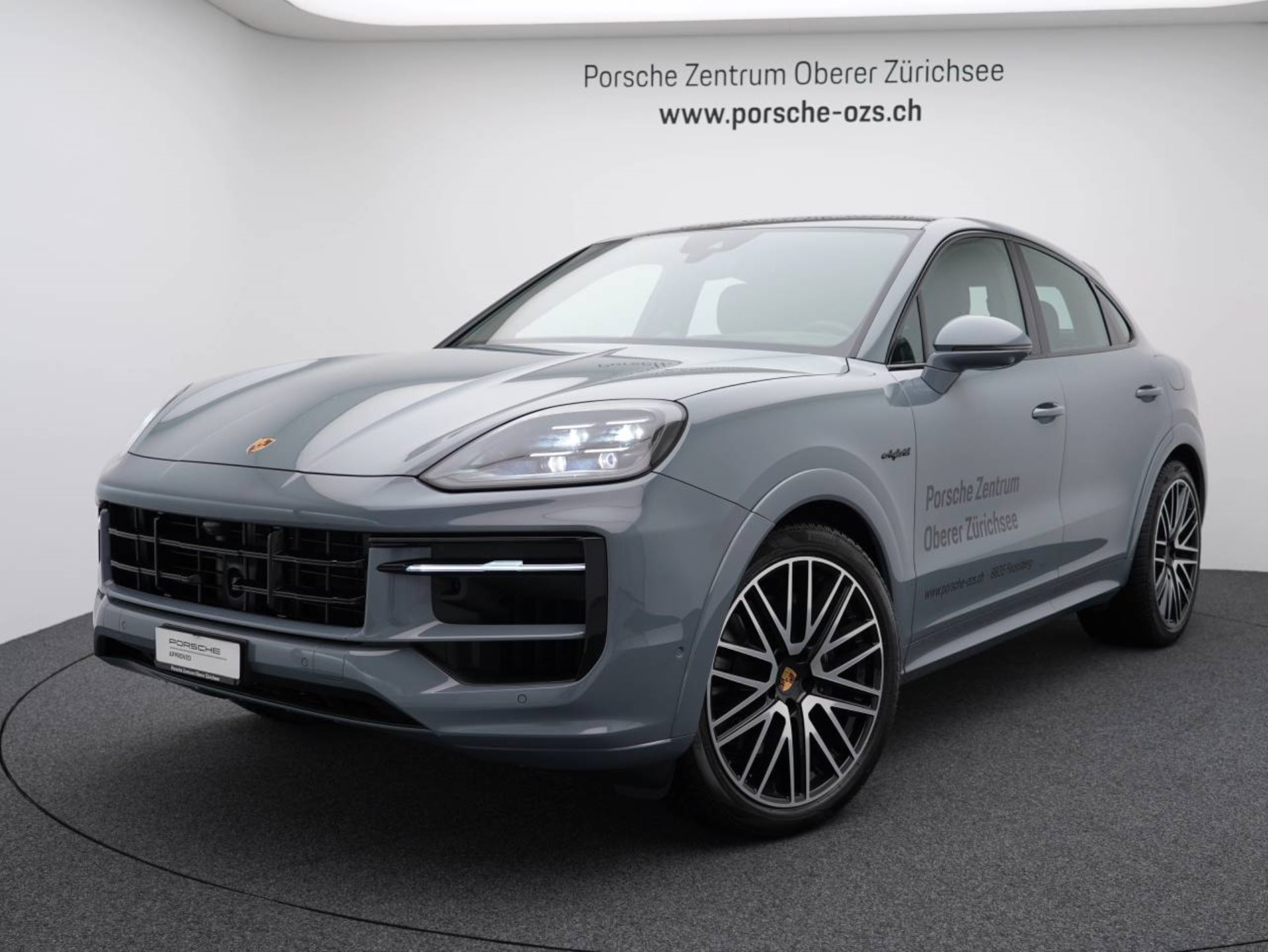 PORSCHE Cayenne E-Hybrid Coupé-image-0
