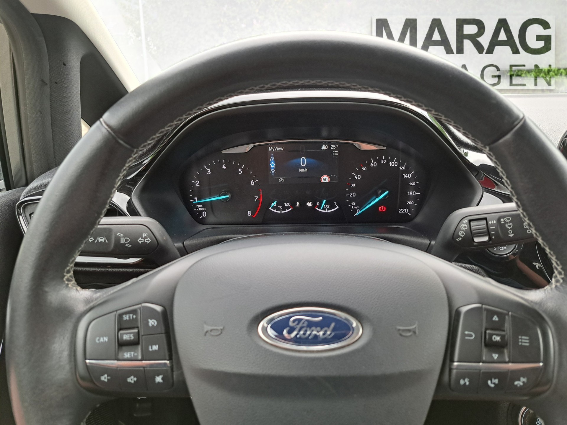 FORD Fiesta 1.0 SCTi Titanium-image-10
