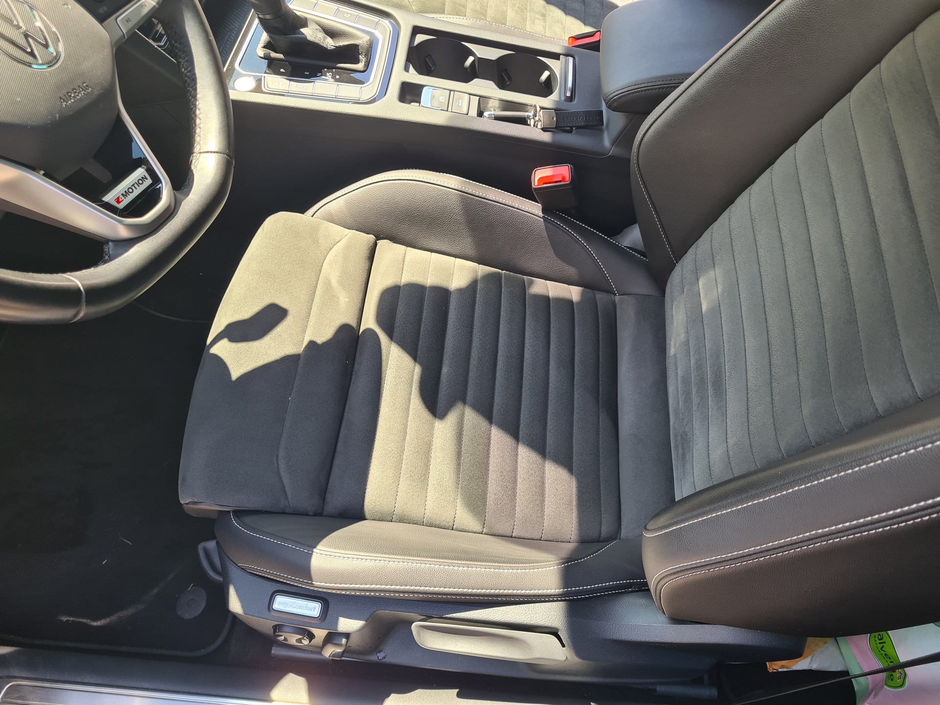VW Passat 2.0 TDI BMt 75 Edition 4Motion DSG-image-8