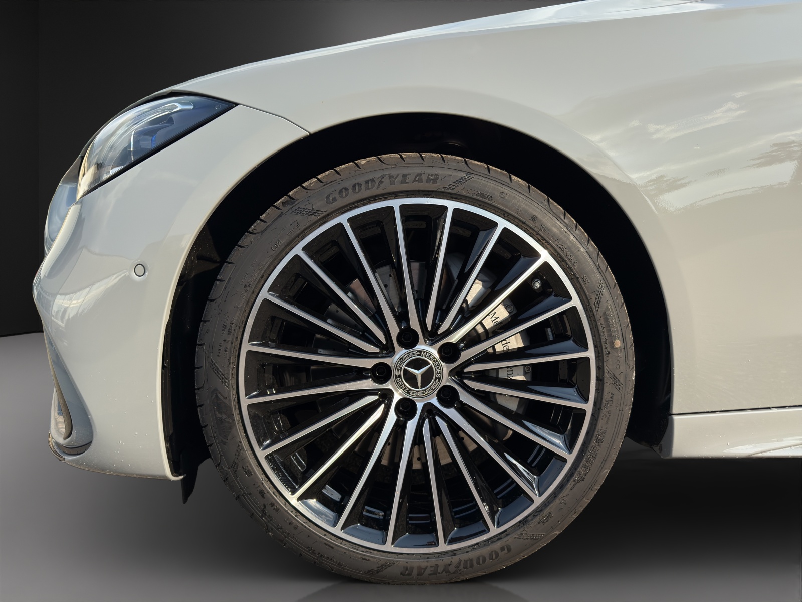 MERCEDES-BENZ C 220 d T 4 Matic Swiss Star-image-7