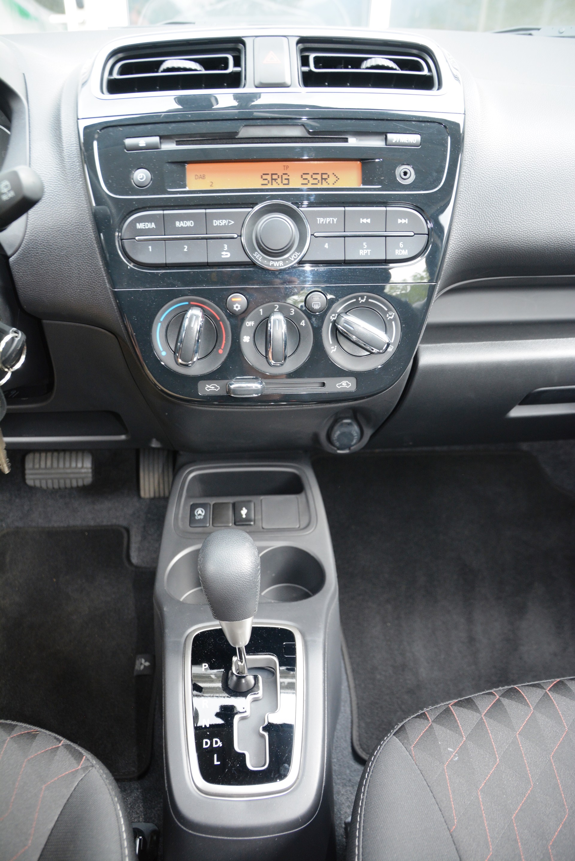 MITSUBISHI Space Star 1.2 CVT Pure-image-7