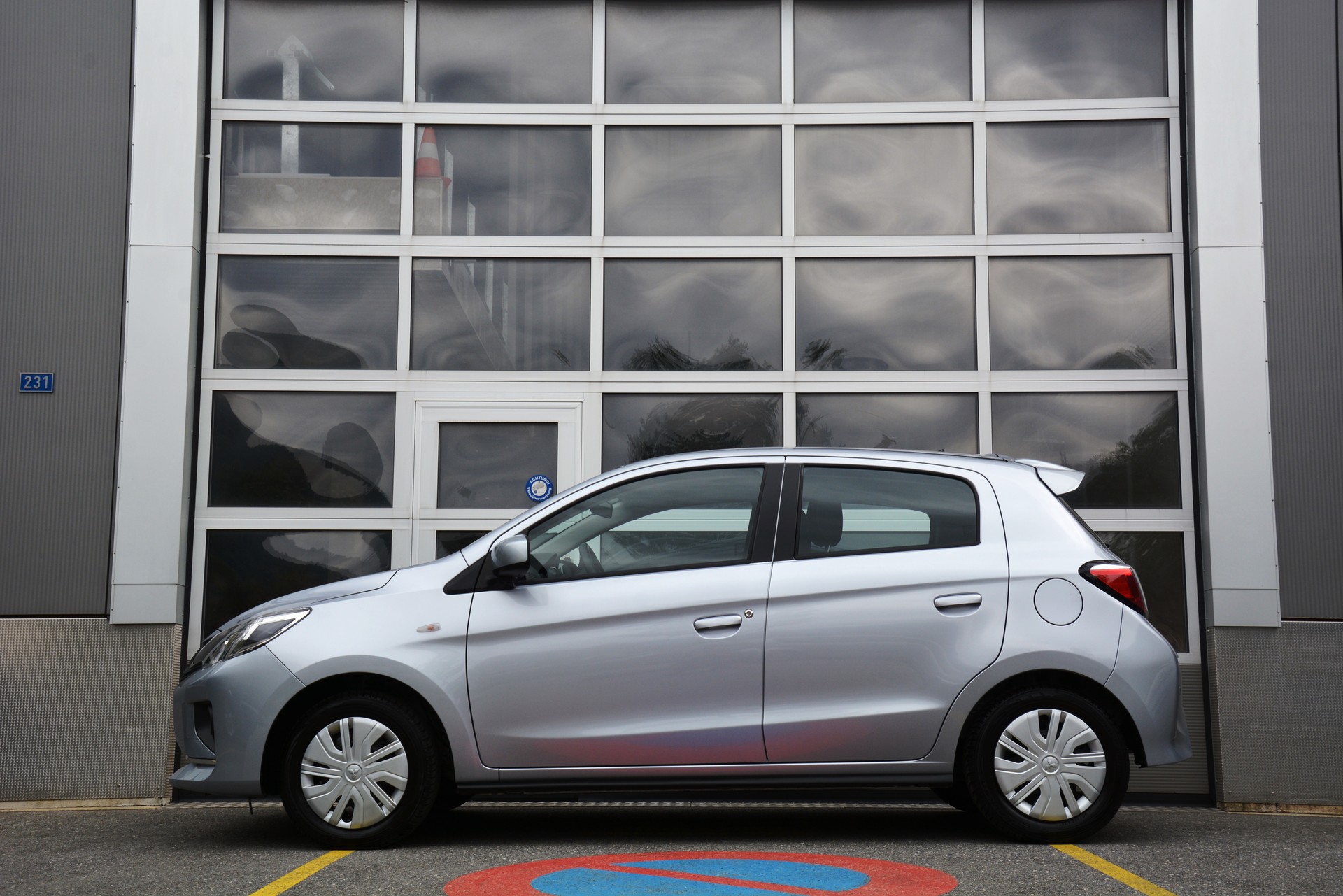 MITSUBISHI Space Star 1.2 CVT Pure-image-3