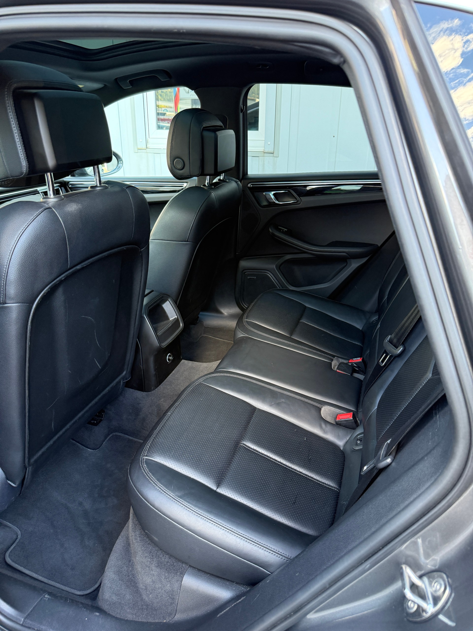 PORSCHE Macan S Diesel PDK-image-12