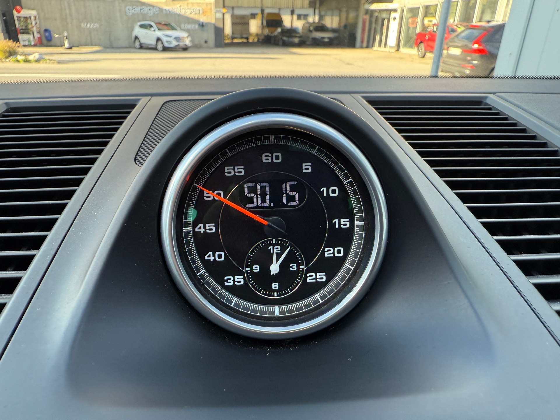 PORSCHE Macan S Diesel PDK-image-17