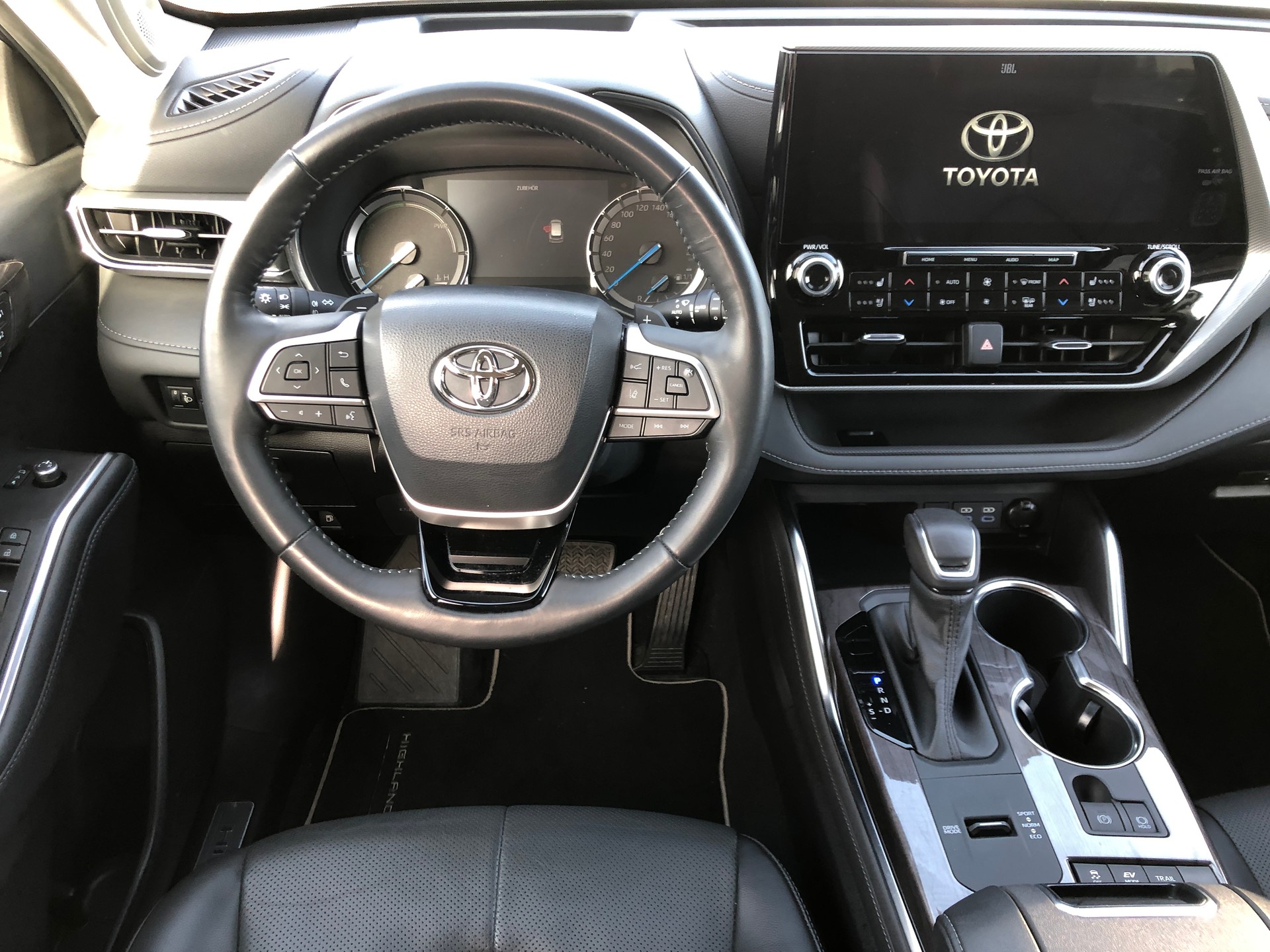 TOYOTA Highlander 2.5 HSD Premium e-CVT-image-10