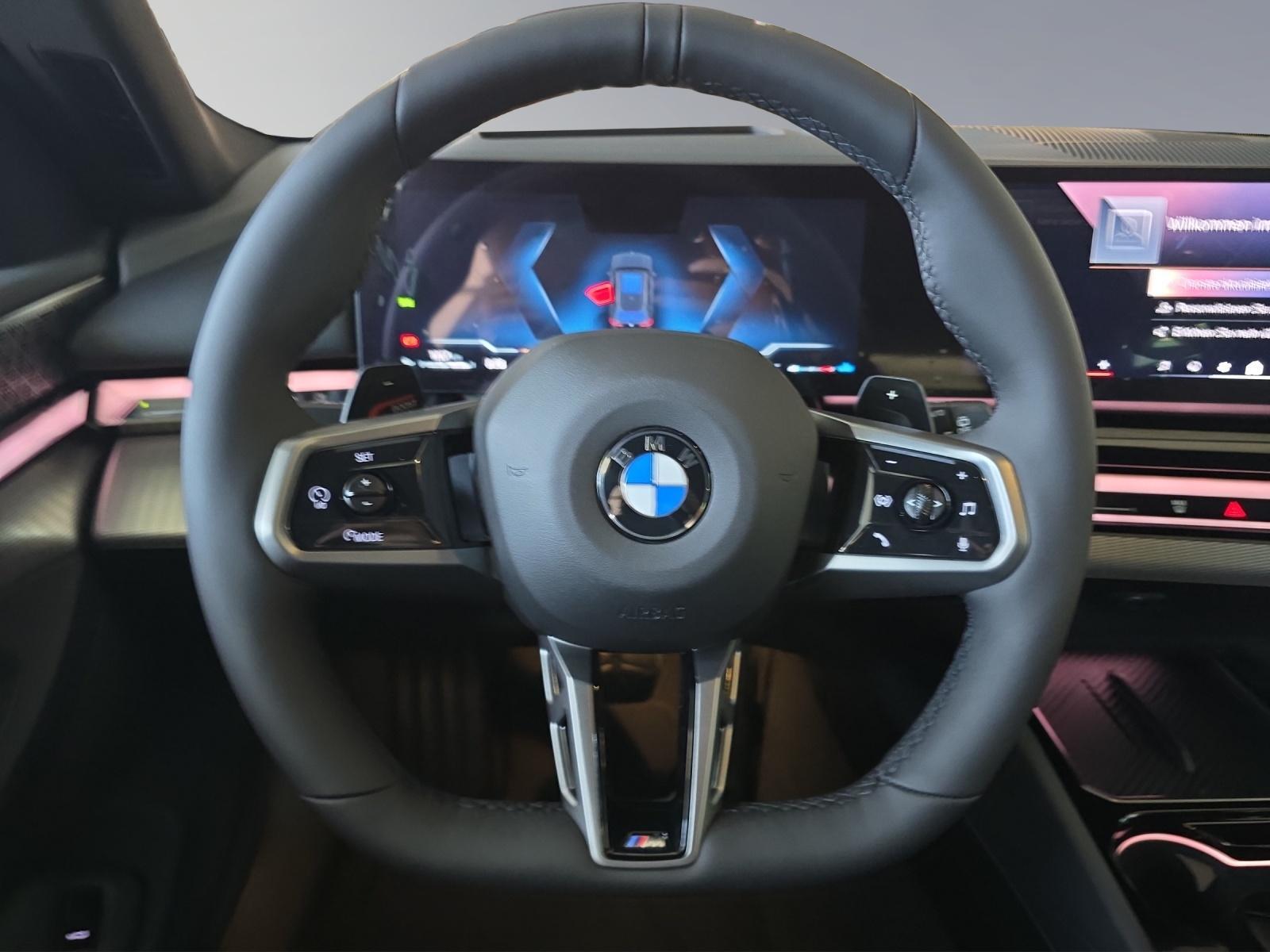 BMW 540d xDrive 48V Touring M Sport Pro Steptronic-image-9