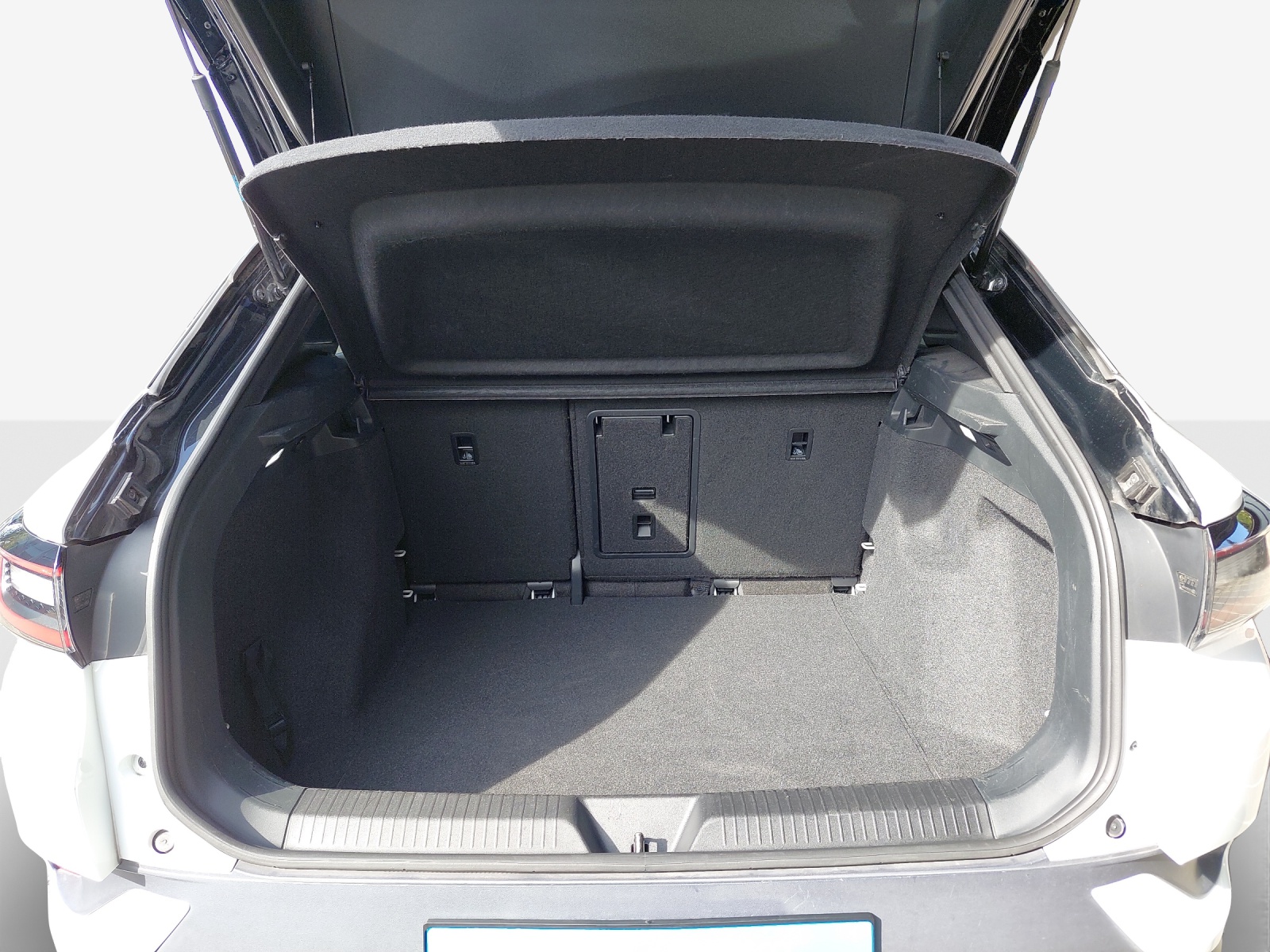 VW ID.4 Pro Performance 77 kWh 1ST-image-13