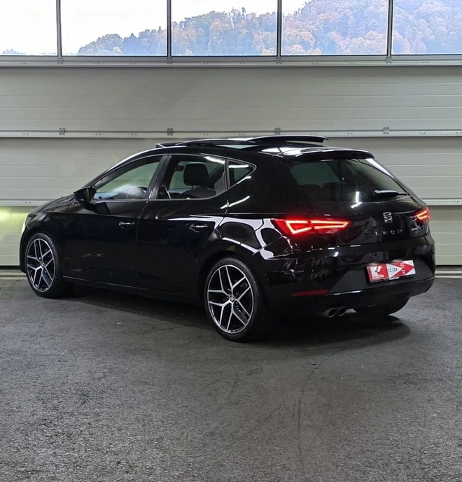 SEAT Leon 2.0 TSI SWISS FR DSG *CH-Fahrzeug*-image-2