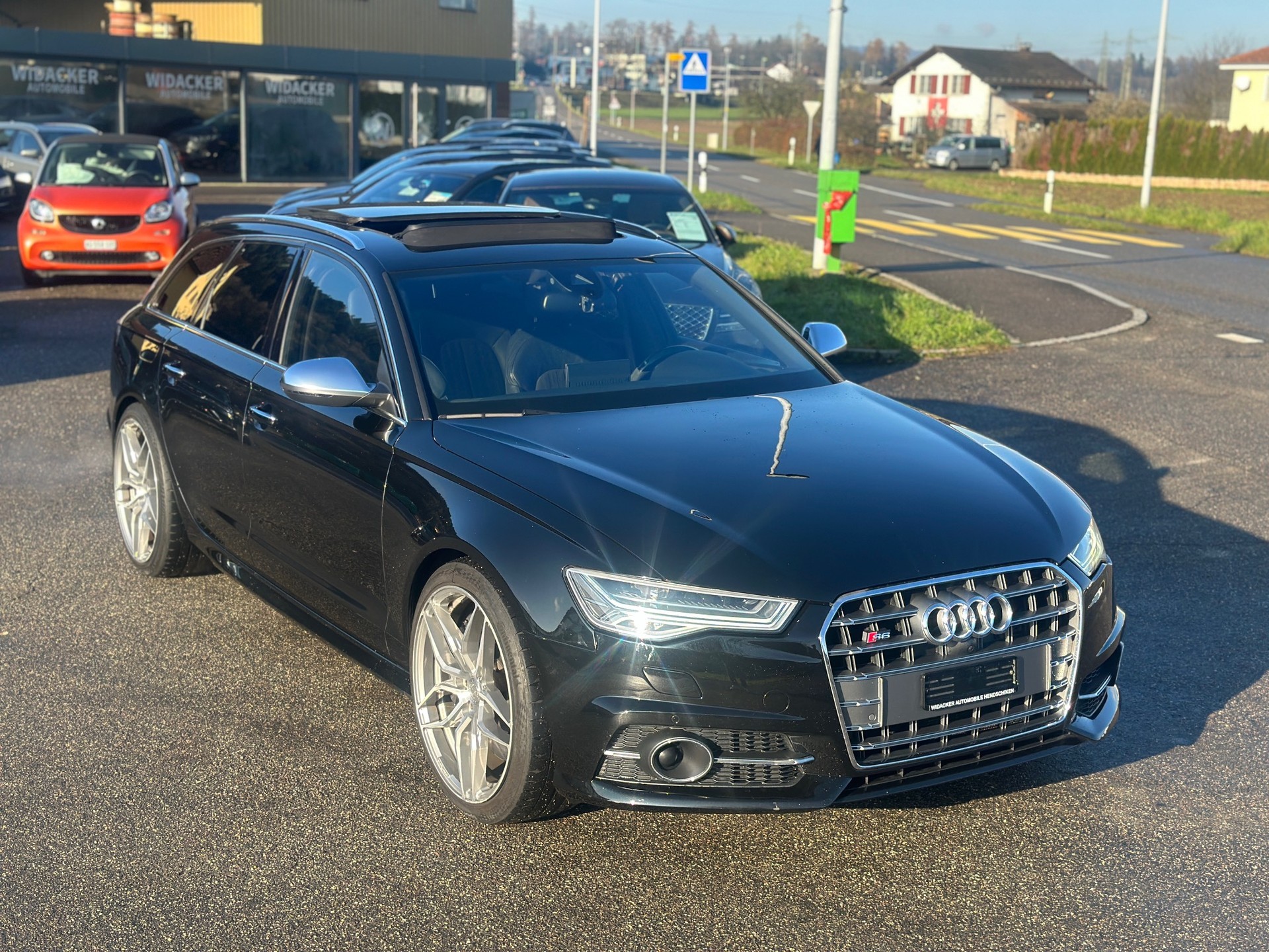AUDI S6 Avant 4.0 TFSI V8 quattro S-tronic-image-12