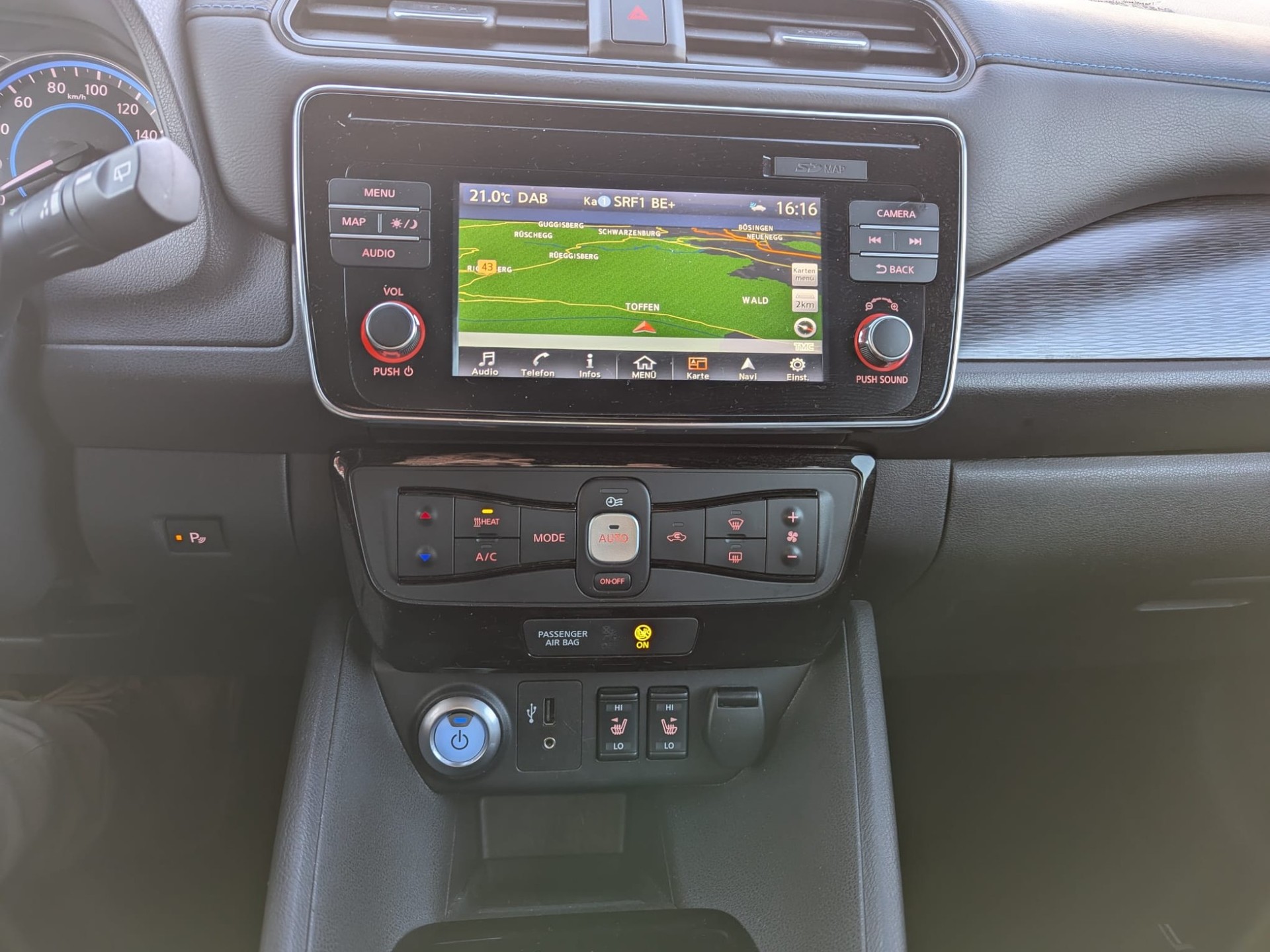 NISSAN Leaf N-Connecta (incl. battery)-image-12