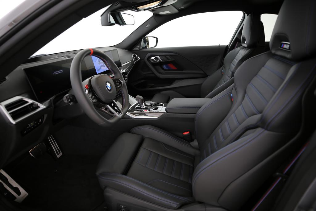 BMW M2 Coupé-image-3