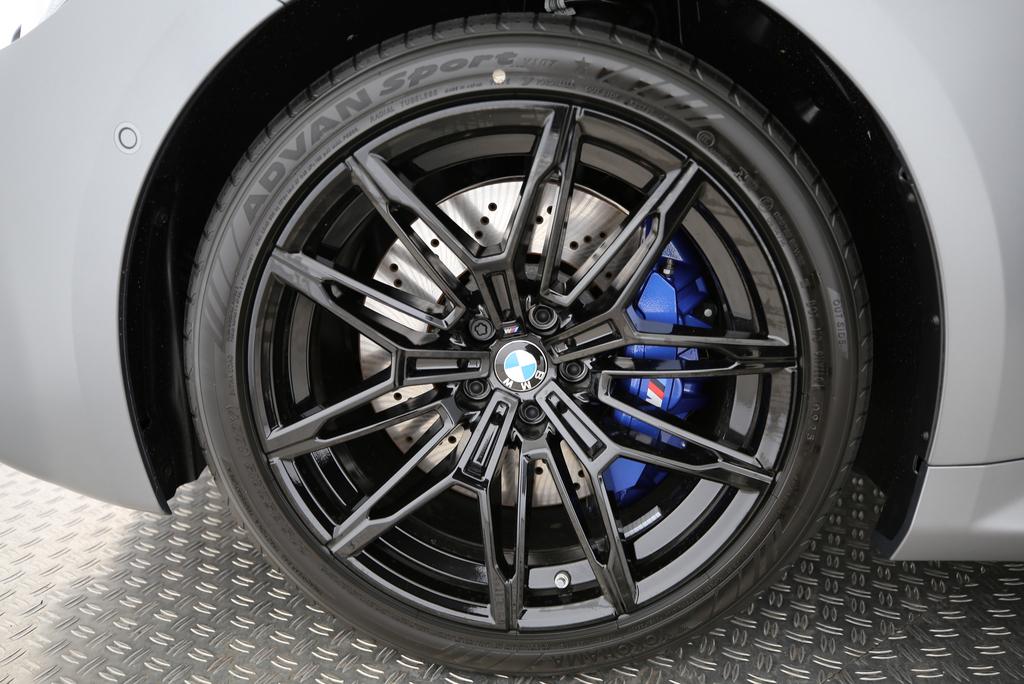 BMW M2 Coupé-image-2