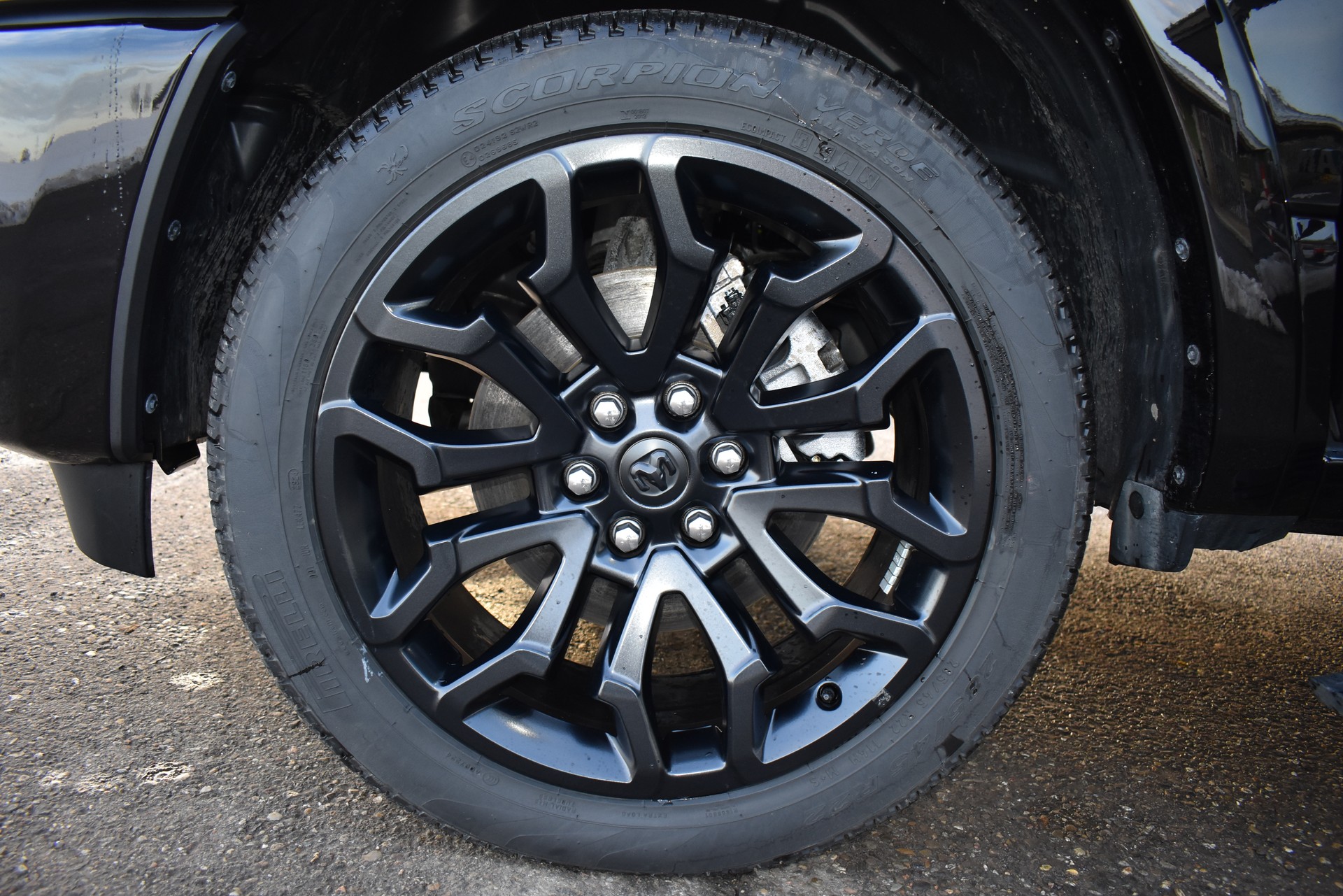 DODGE Ram 1500 Limited Night Edition Hurrican 540 PS-image-15