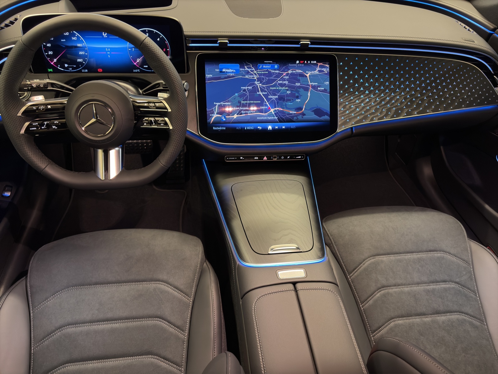 MERCEDES-BENZ E 220 d 4M Break-image-5