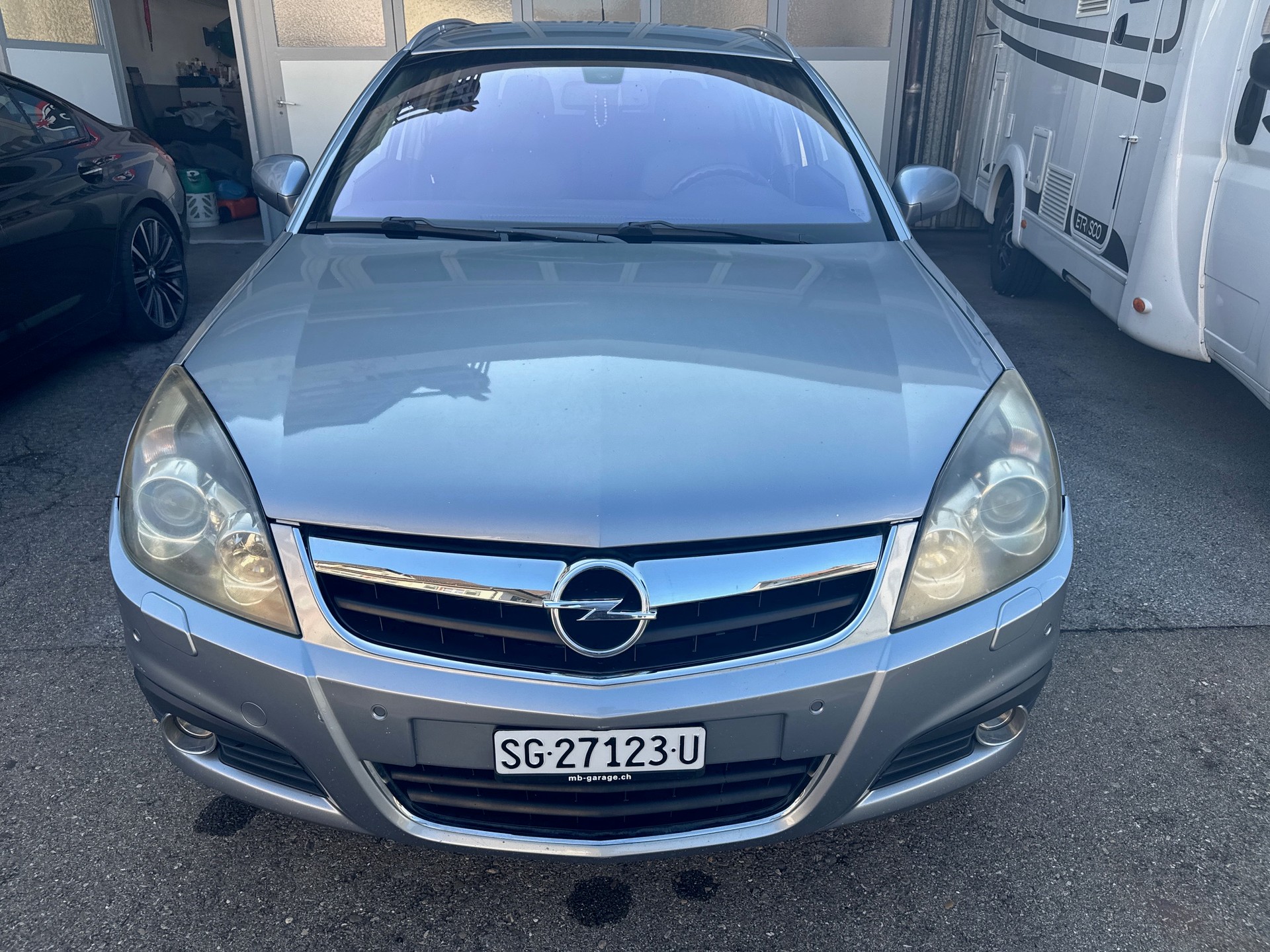 OPEL Signum 1.9 CDTi 16V Diamond Automatic-image-6