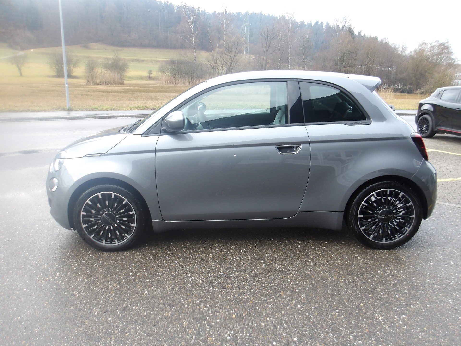 FIAT 500 3+1 electric 87 kW Icon-image-1