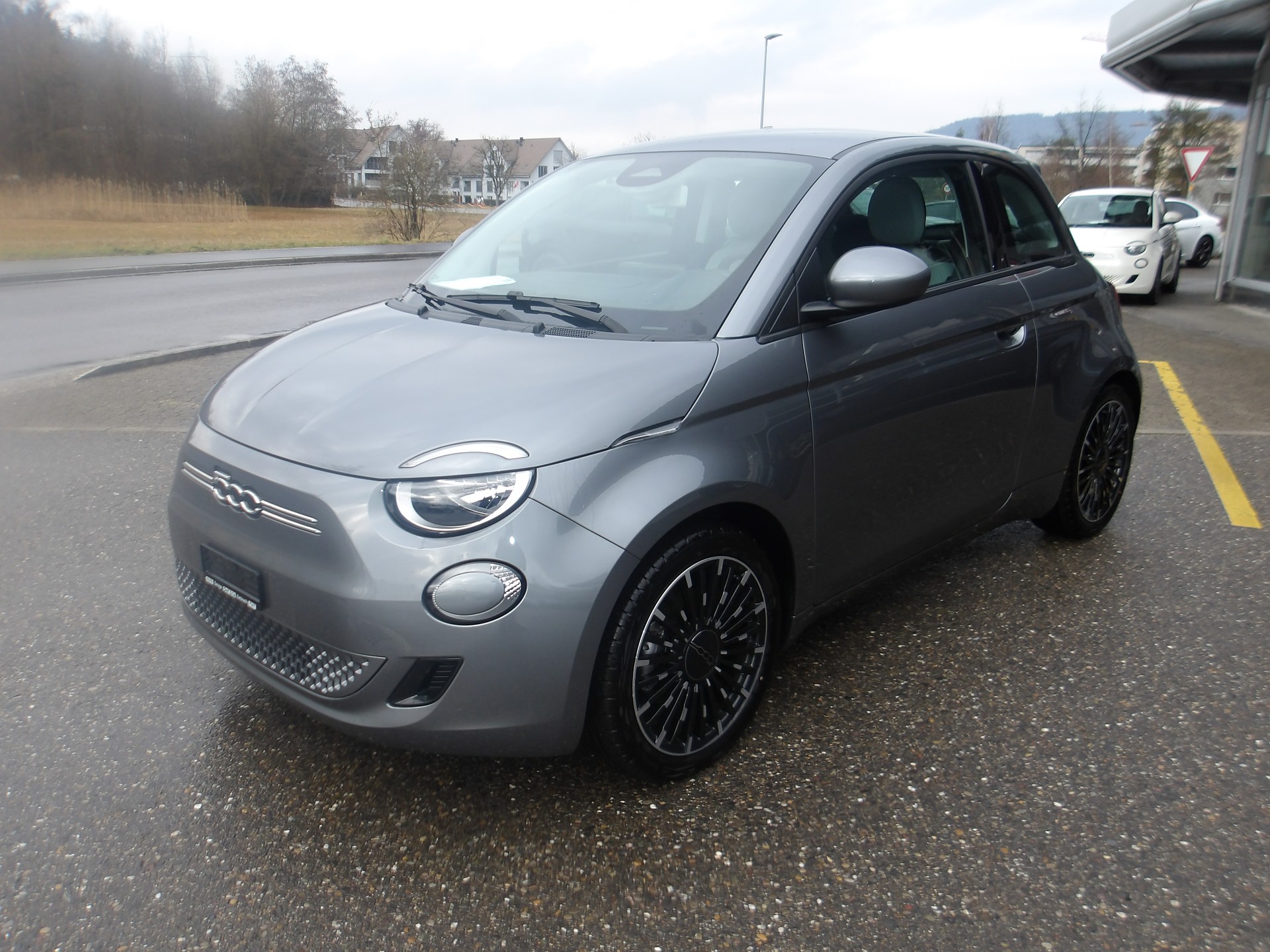 FIAT 500 3+1 electric 87 kW Icon-image-0