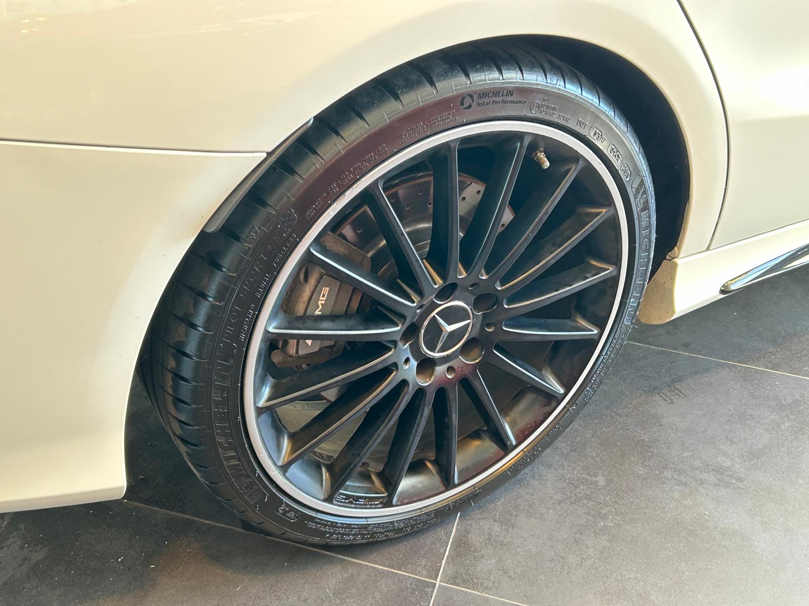 MERCEDES-BENZ CLA 45 AMG 4Matic-image-22
