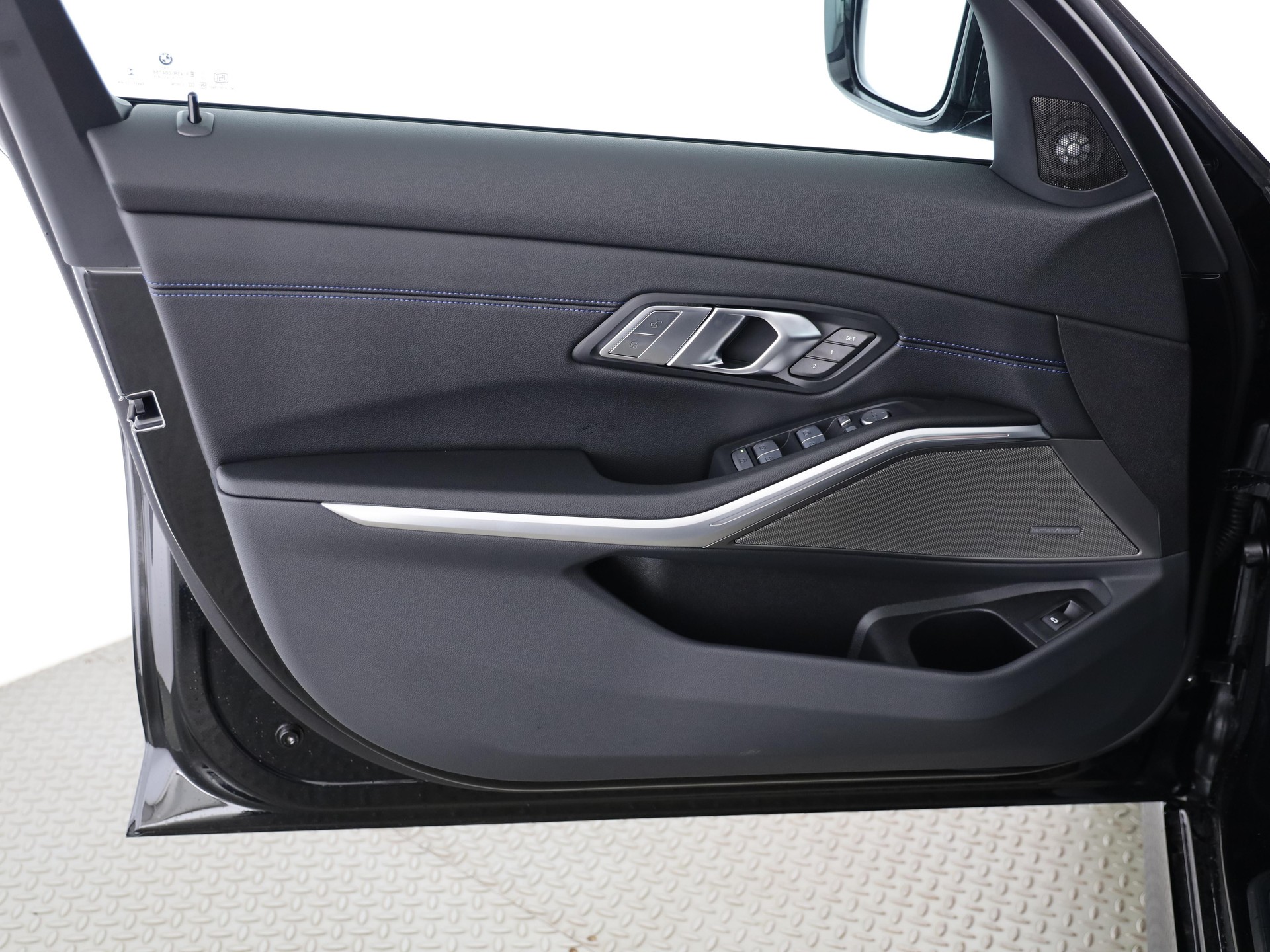 BMW 320d xDrive SAG-image-9