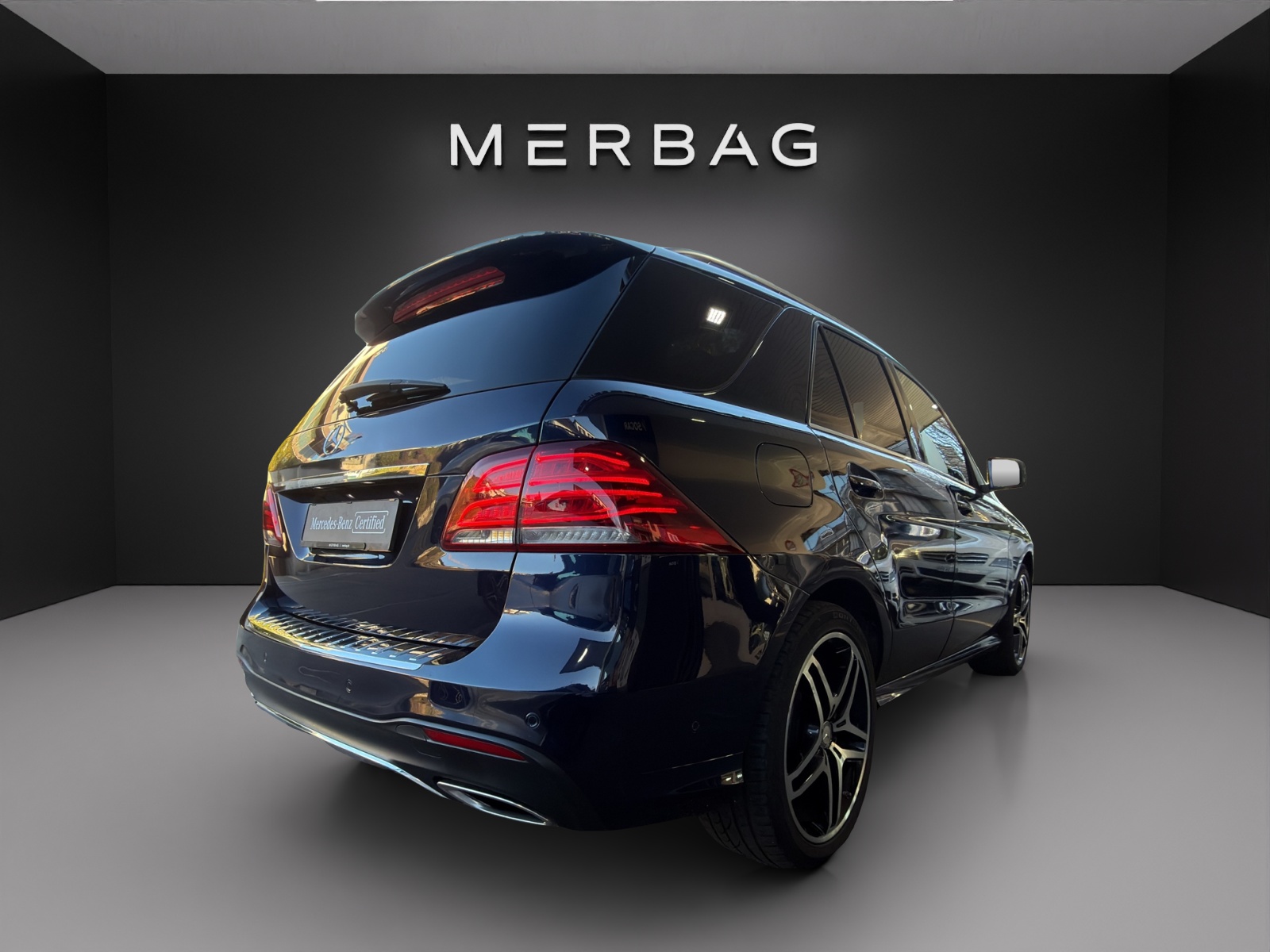 MERCEDES-BENZ GLE 500 Executive 4Matic 9G-Tronic-image-2