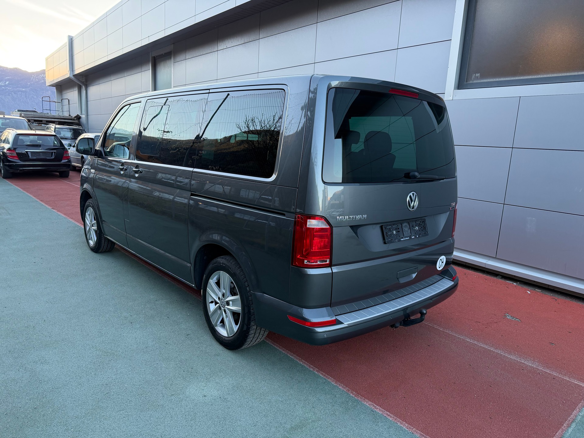 VW T6 Multivan 2.0 Bi-TDI Comfortline 4Motion-image-3