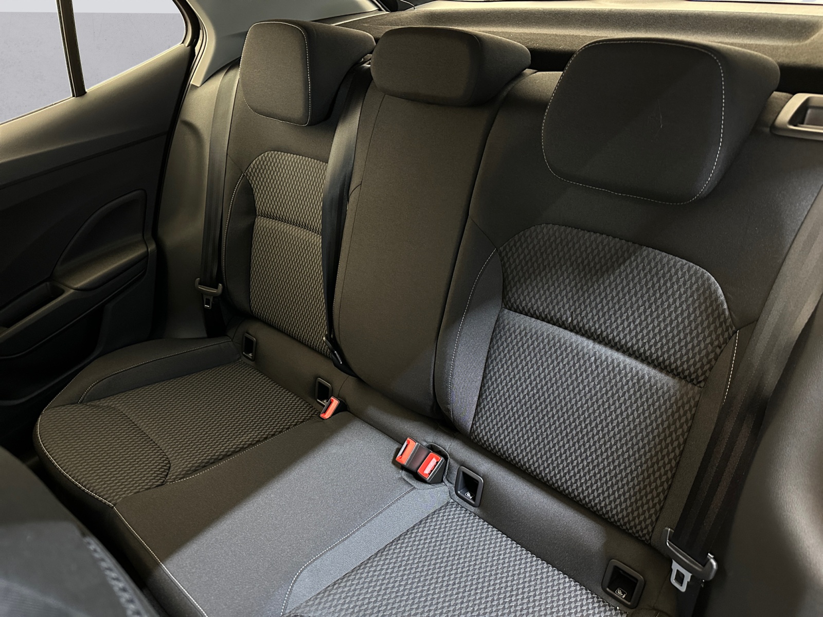 SKODA Fabia 1.0 TSI Selection-image-9