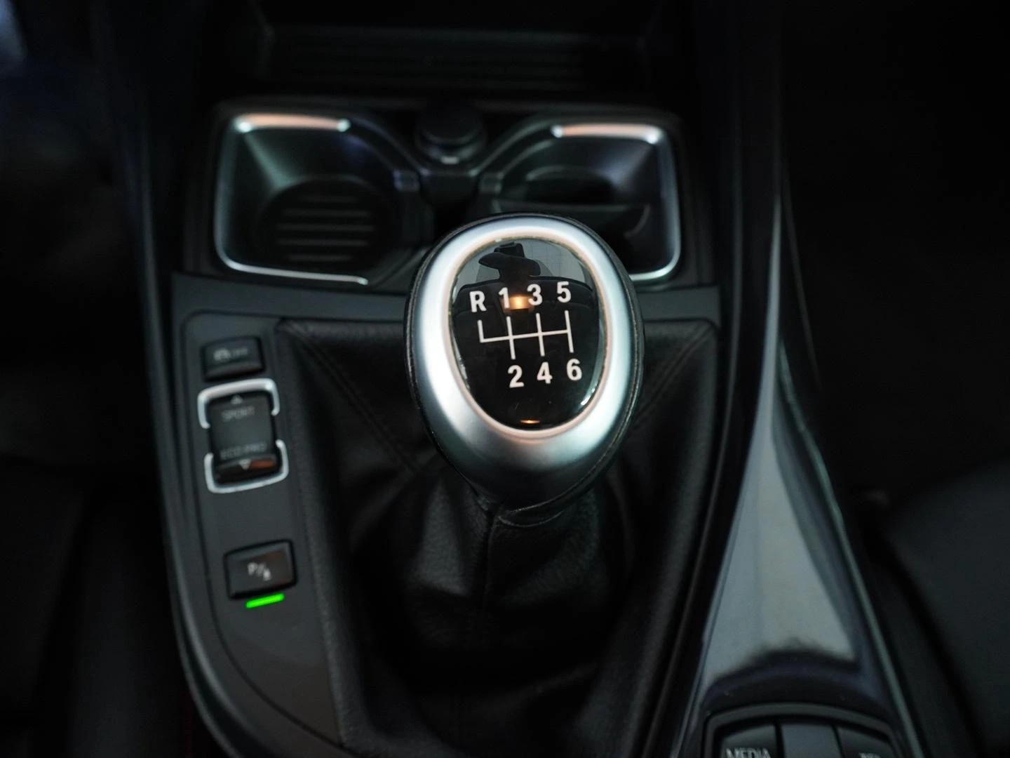 BMW 220d Sport Line-image-7