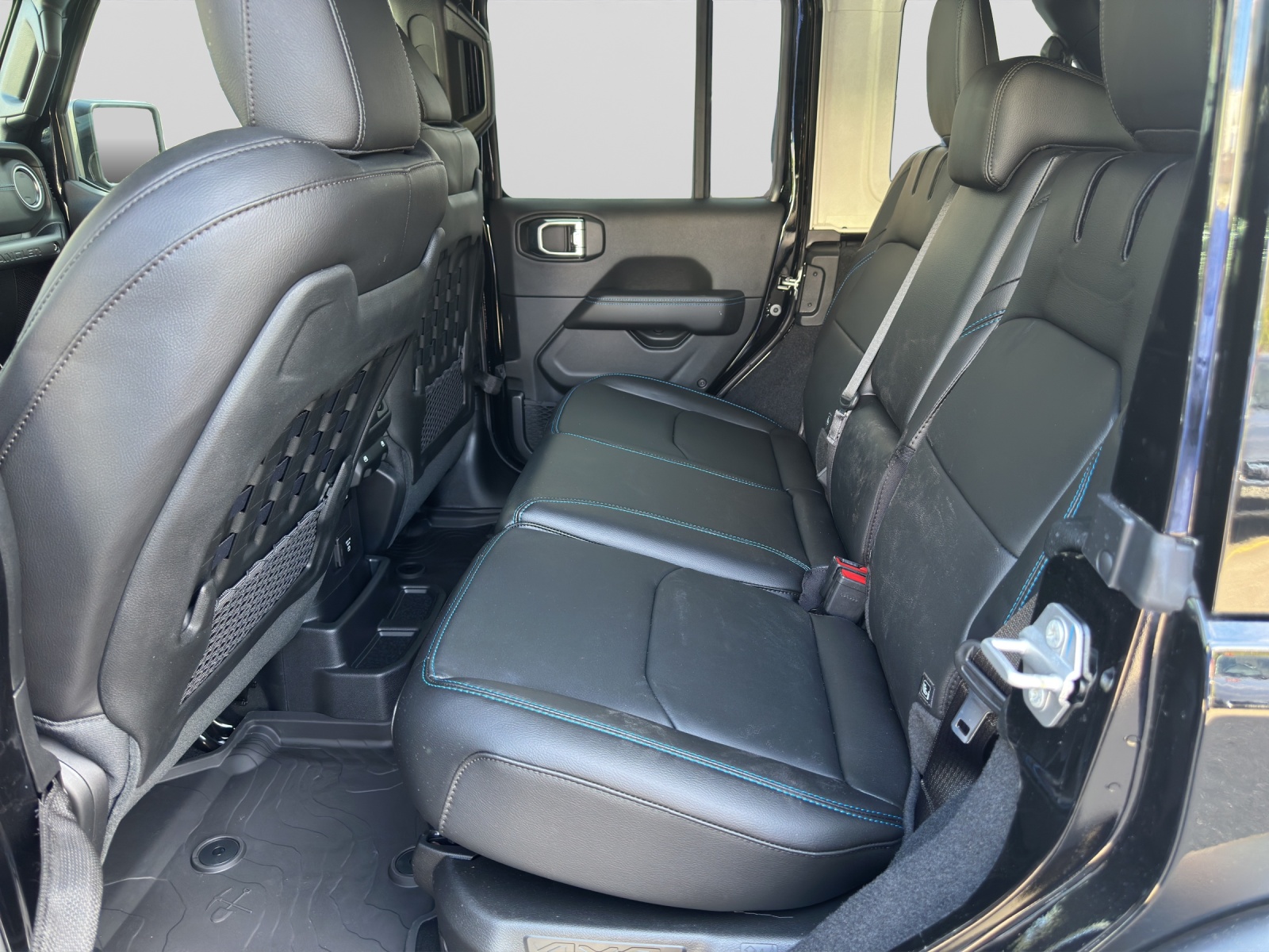 JEEP Wrangler 2.0 Turbo Rubicon Power Unlimited 4xe-image-8